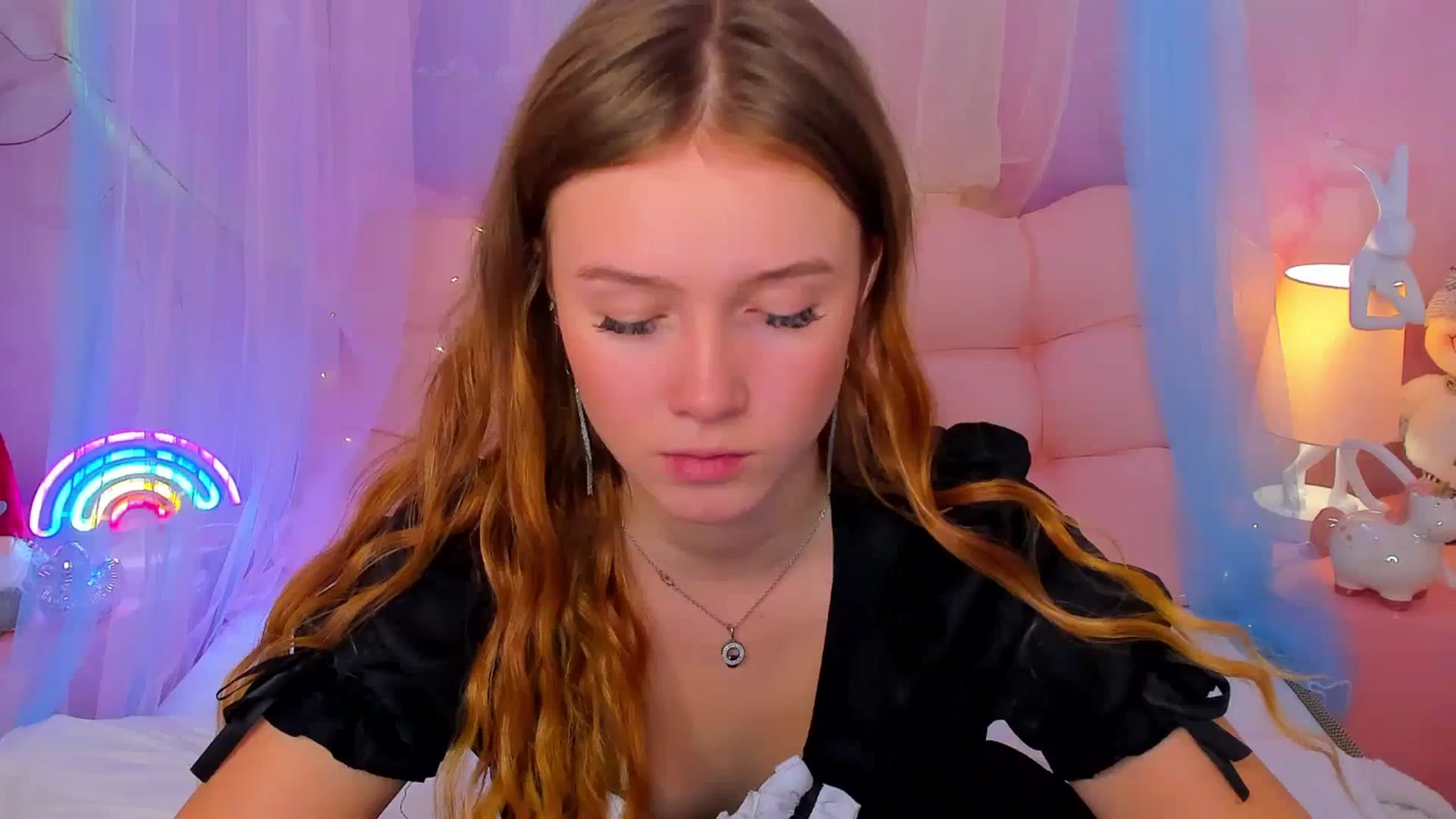 Gallery image thumbnail from Beatrizz's myfreecams stream on, 01/09/2026, 07:57 image 6 of 20