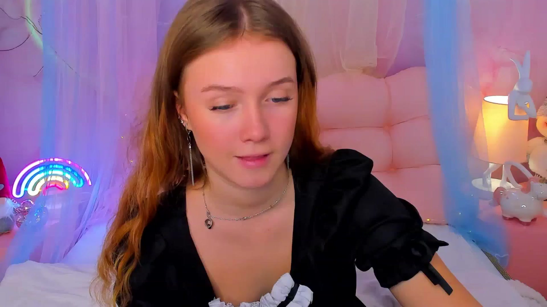 Gallery image thumbnail from Beatrizz's myfreecams stream on, 01/09/2026, 08:35 image 12 of 20