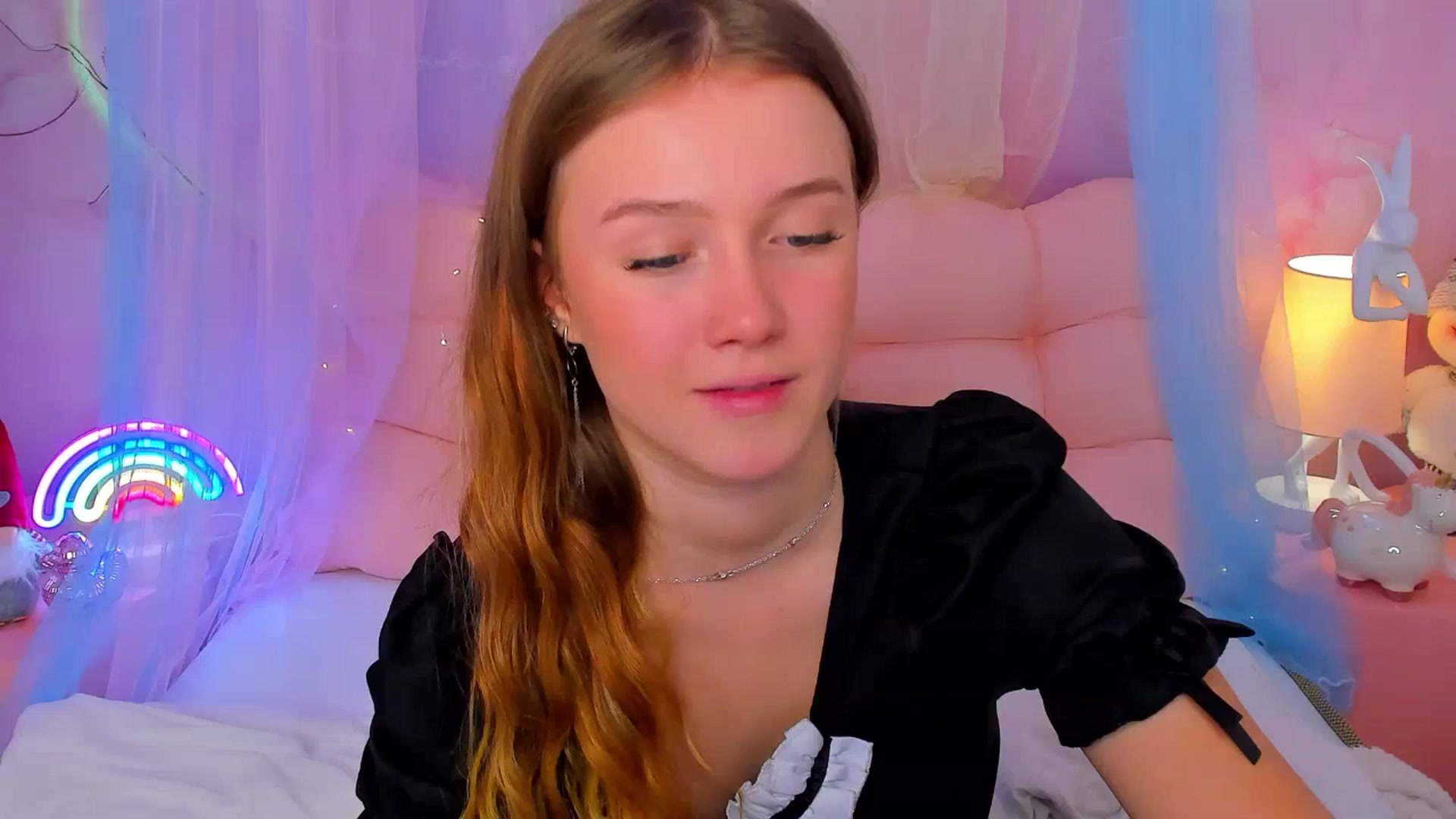Gallery image thumbnail from Beatrizz's myfreecams stream on, 01/09/2026, 08:35 image 14 of 20