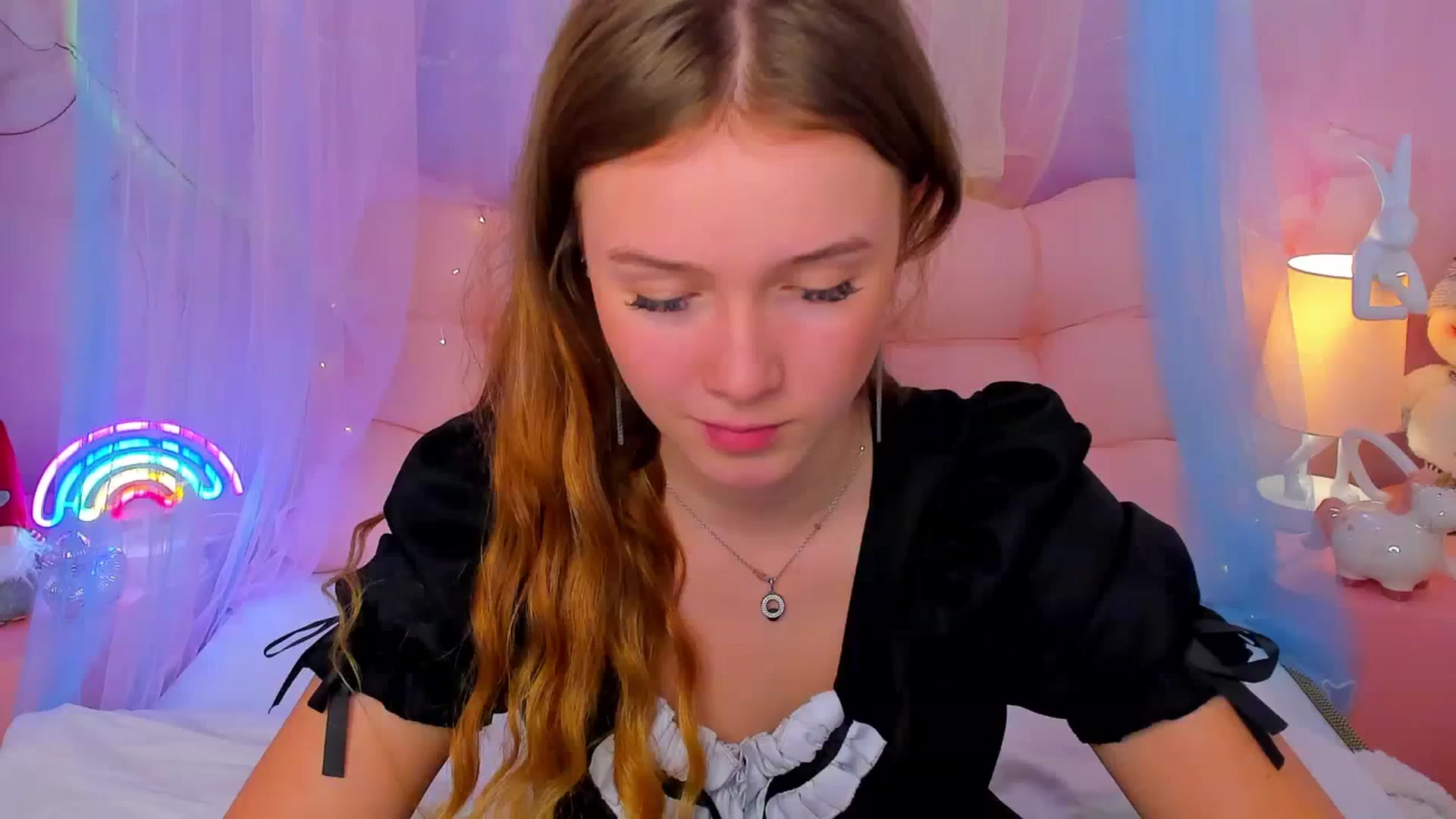 Gallery image thumbnail from Beatrizz's myfreecams stream on, 01/09/2026, 09:23 image 9 of 20