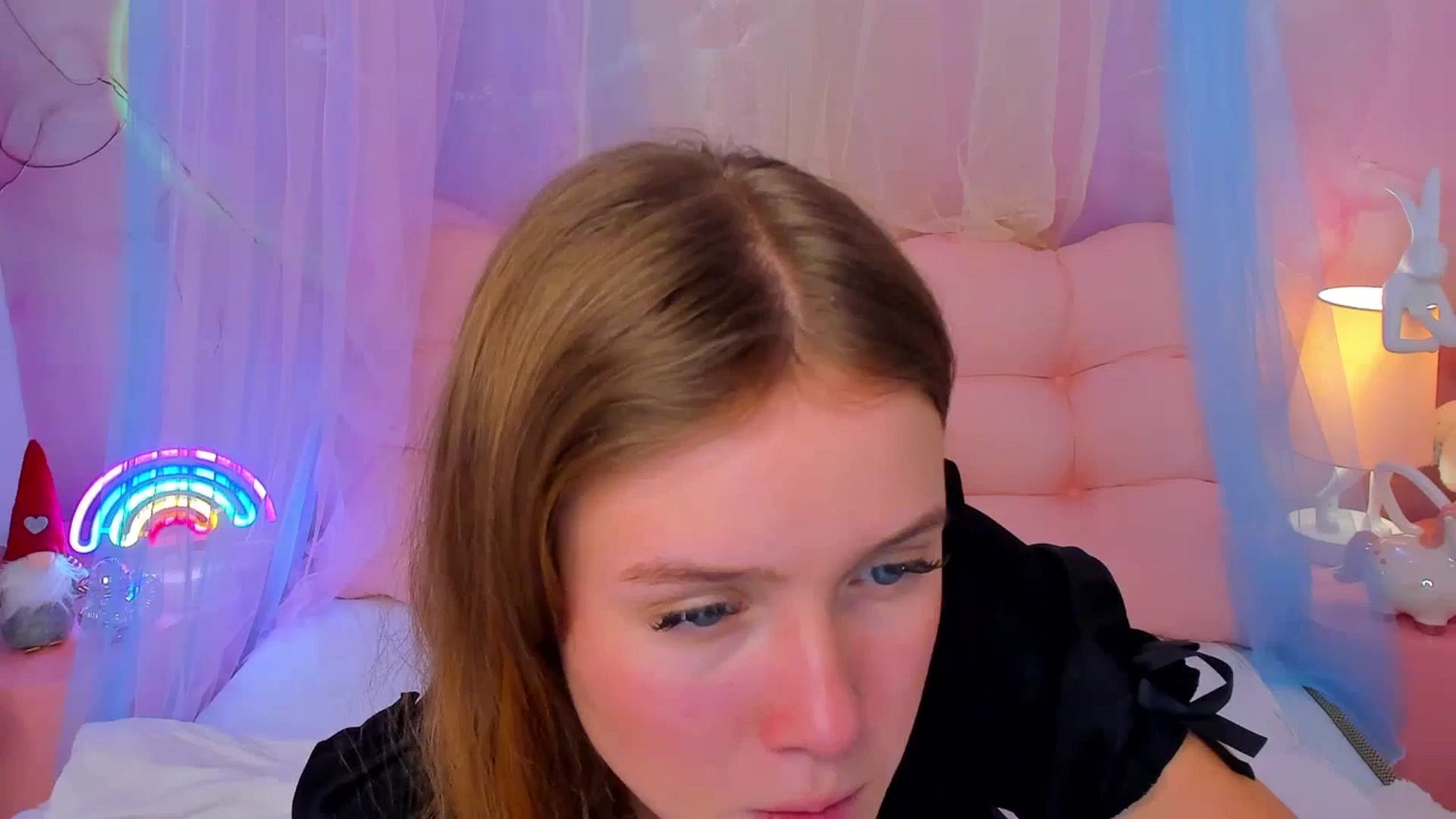 Gallery image thumbnail from Beatrizz's myfreecams stream on, 01/09/2026, 11:42 image 9 of 20