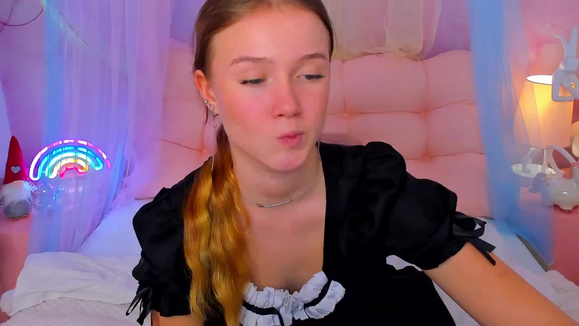 Gallery image thumbnail from Beatrizz's myfreecams stream on, 01/09/2026, 12:32 image 11 of 20