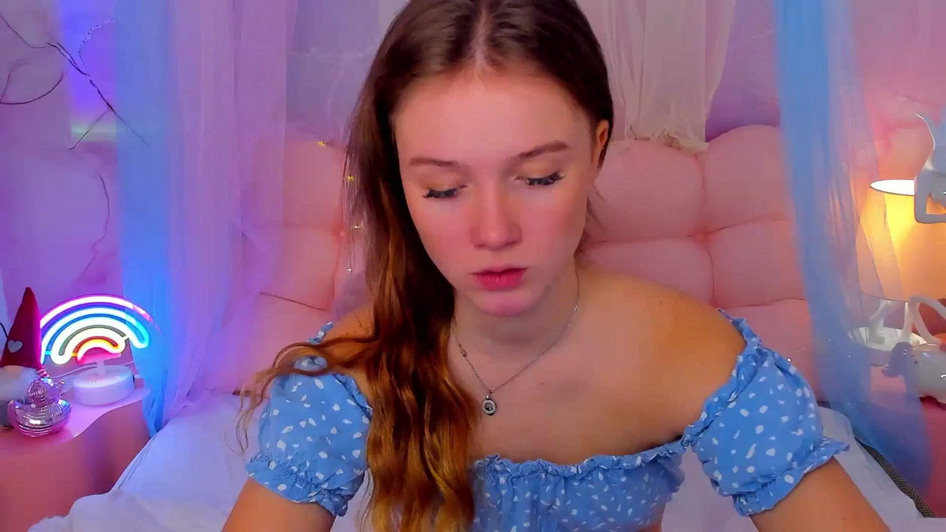 Gallery image thumbnail from Beatrizz's myfreecams stream on, 01/12/2026, 08:55 image 2 of 20
