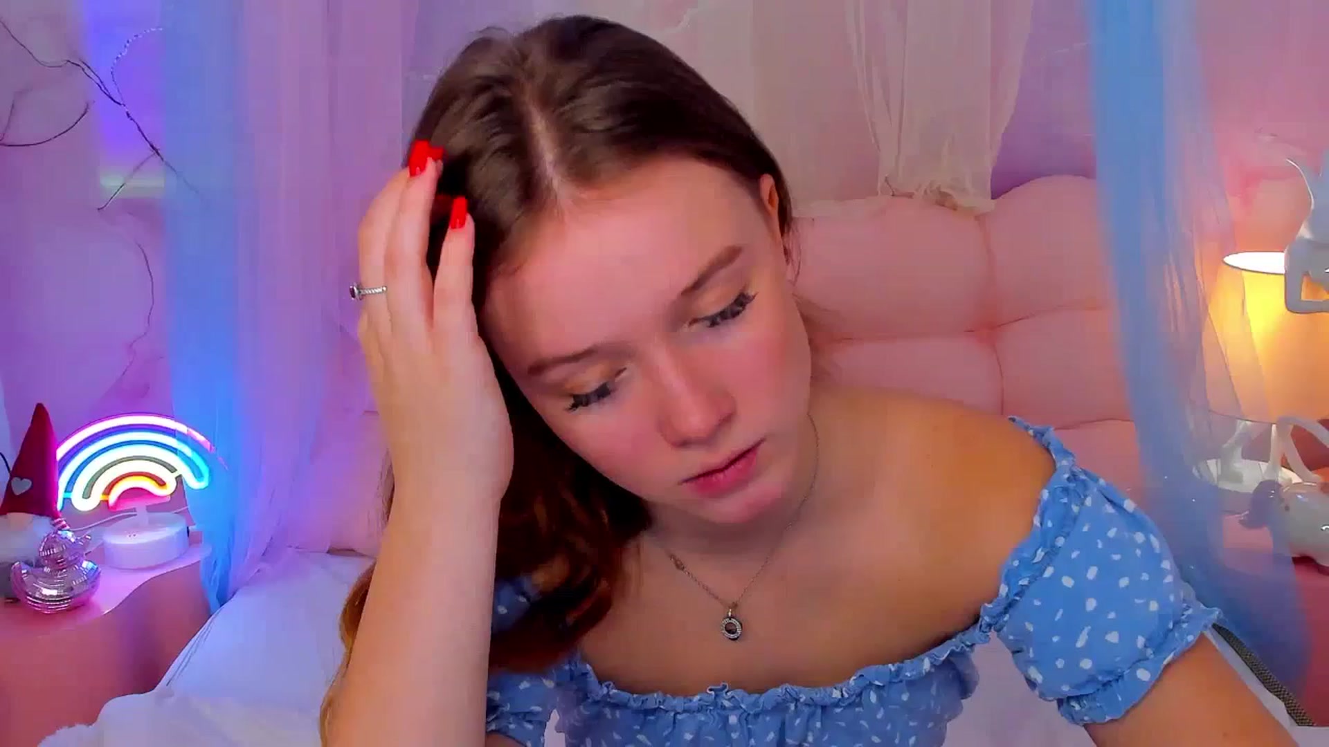 Gallery image thumbnail from Beatrizz's myfreecams stream on, 01/12/2026, 08:55 image 5 of 20