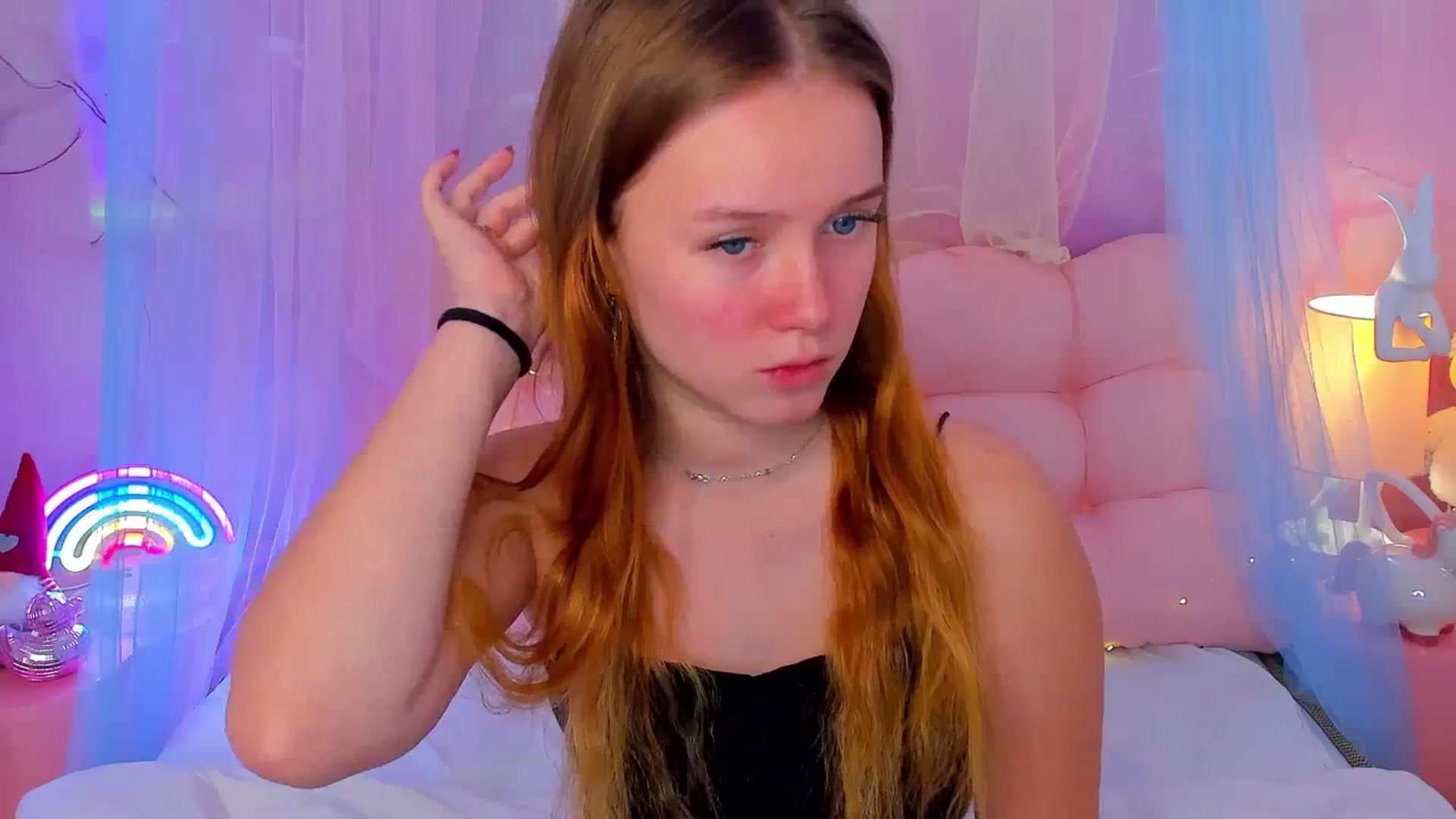 Gallery image thumbnail from Beatrizz's myfreecams stream on, 01/14/2026, 06:40 image 17 of 20