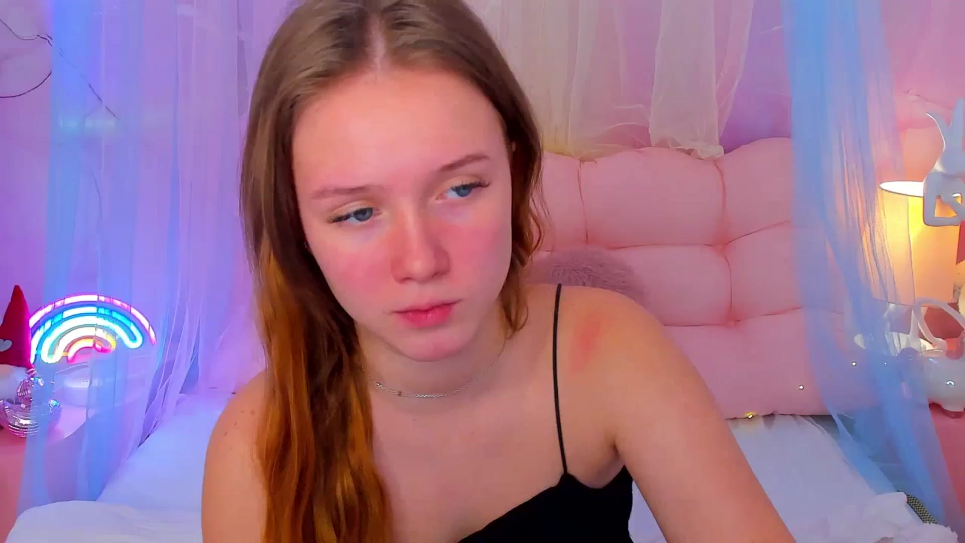 Gallery image thumbnail from Beatrizz's myfreecams stream on, 01/14/2026, 08:38 image 19 of 20