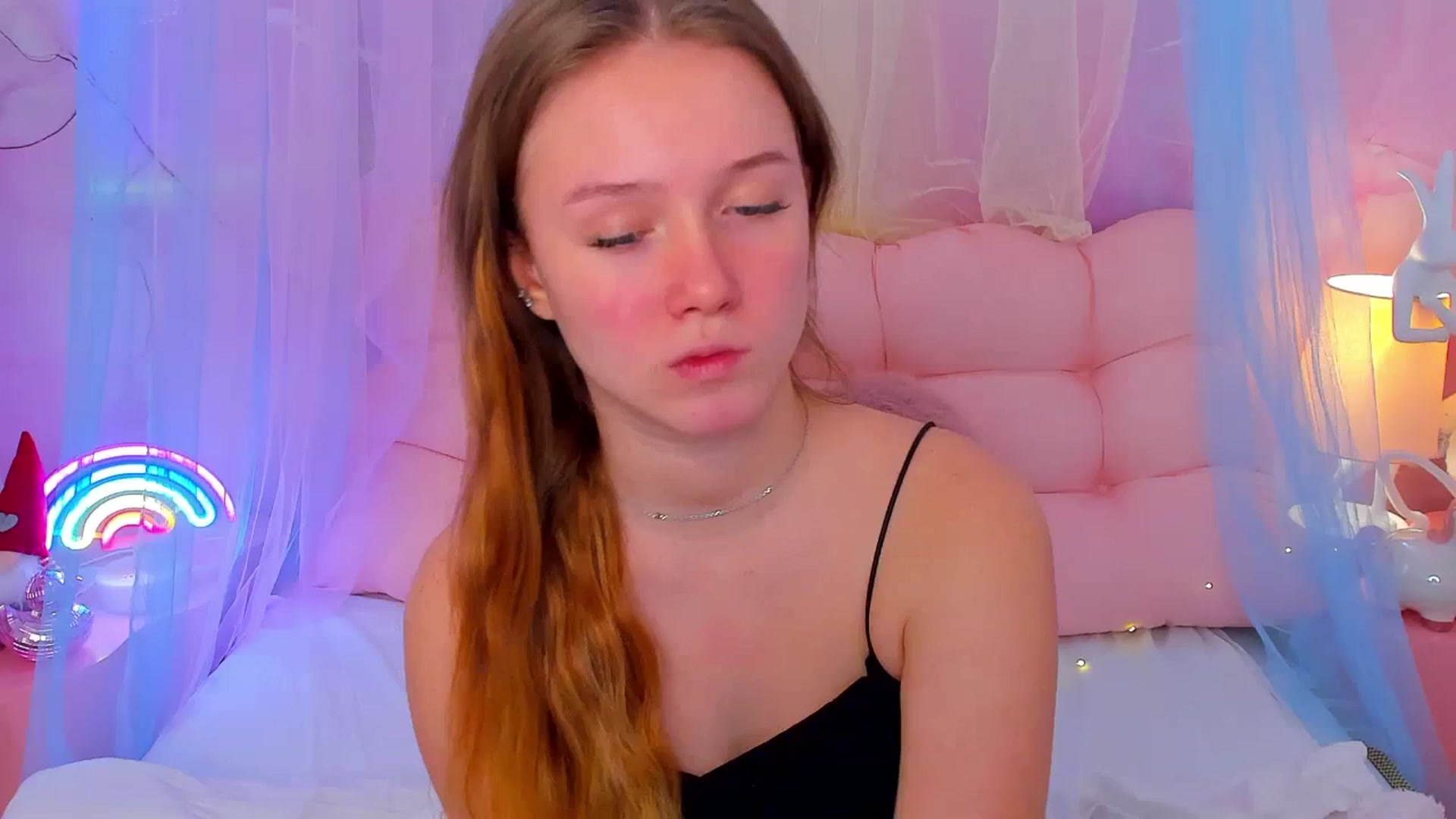 Gallery image thumbnail from Beatrizz's myfreecams stream on, 01/14/2026, 08:38 image 5 of 20