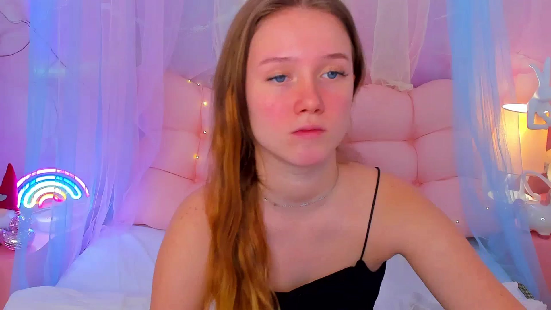 Gallery image thumbnail from Beatrizz's myfreecams stream on, 01/14/2026, 08:38 image 10 of 20