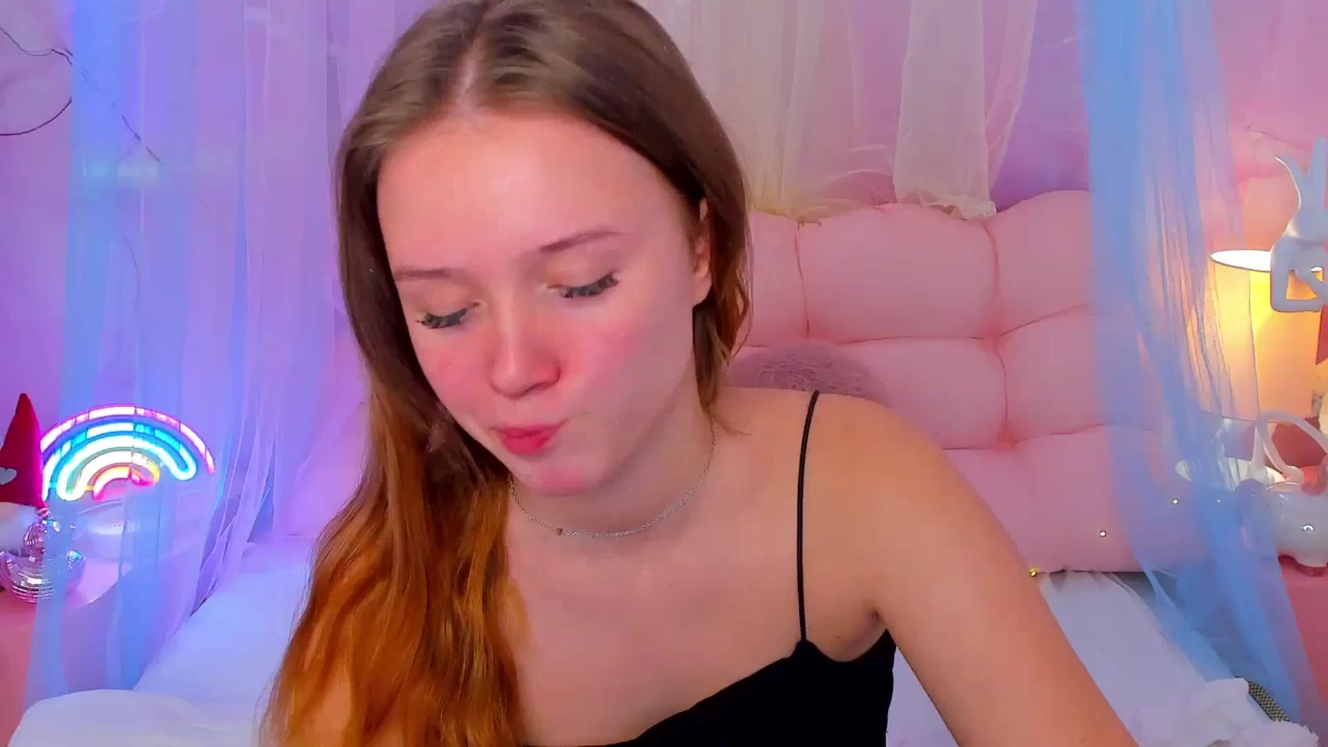 Gallery image thumbnail from Beatrizz's myfreecams stream on, 01/14/2026, 08:38 image 14 of 20