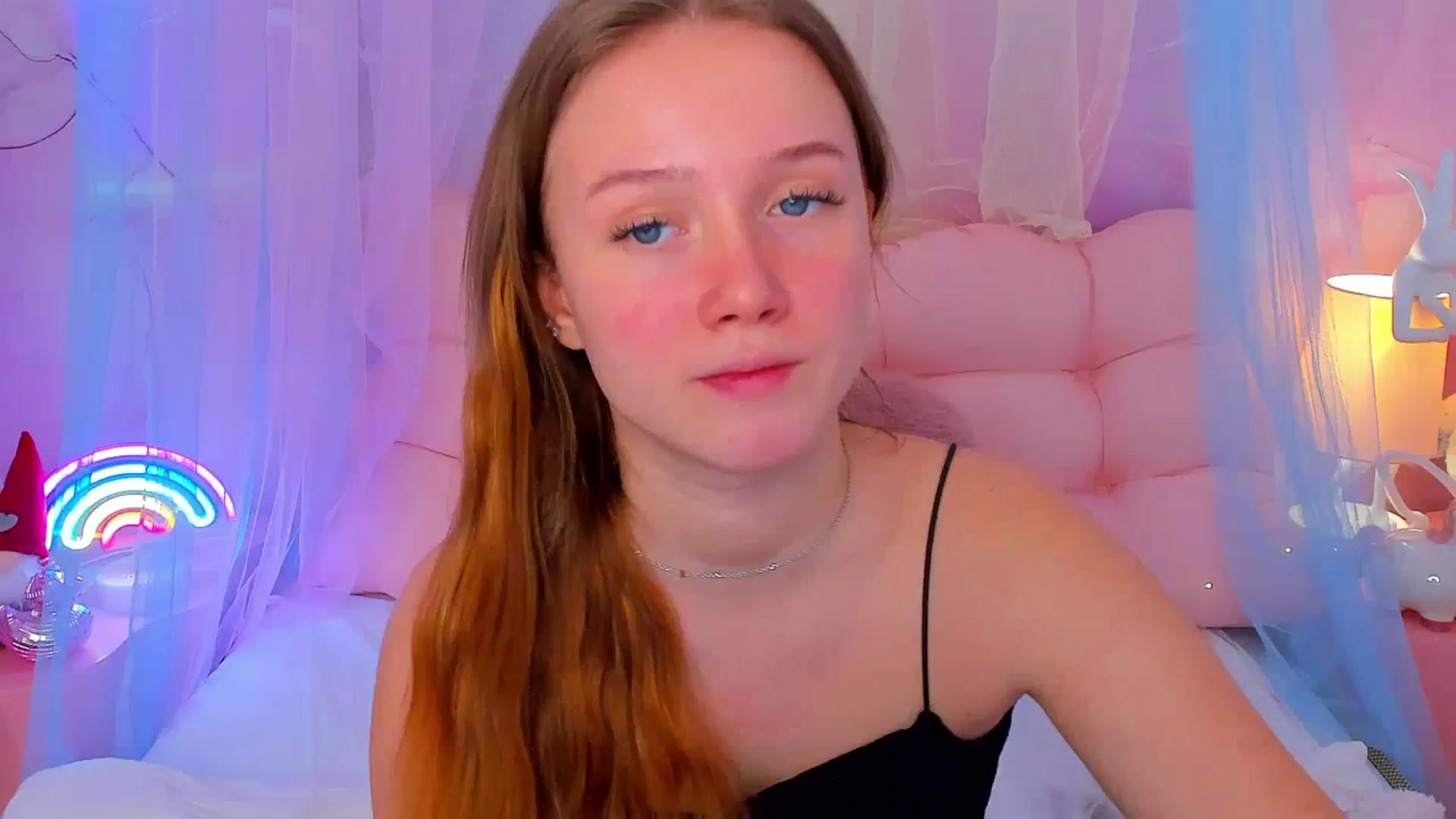 Gallery image thumbnail from Beatrizz's myfreecams stream on, 01/14/2026, 08:38 image 2 of 20