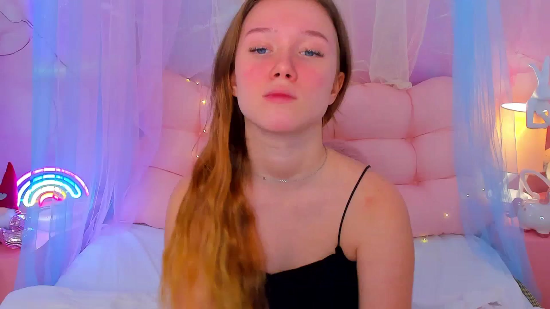 Gallery image thumbnail from Beatrizz's myfreecams stream on, 01/14/2026, 09:12 image 1 of 20