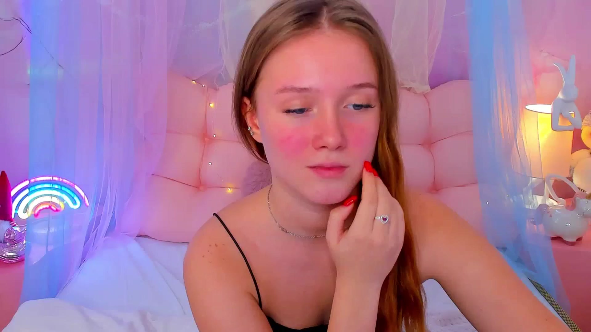 Gallery image thumbnail from Beatrizz's myfreecams stream on, 01/14/2026, 10:01 image 13 of 20