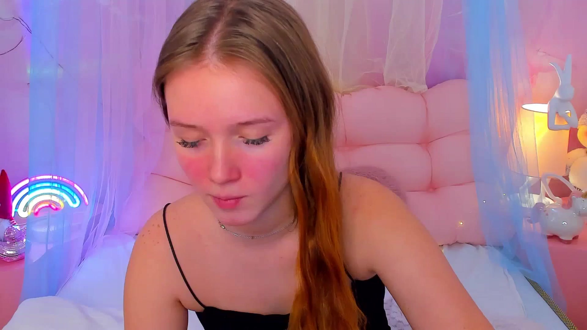 Gallery image thumbnail from Beatrizz's myfreecams stream on, 01/14/2026, 10:01 image 8 of 20