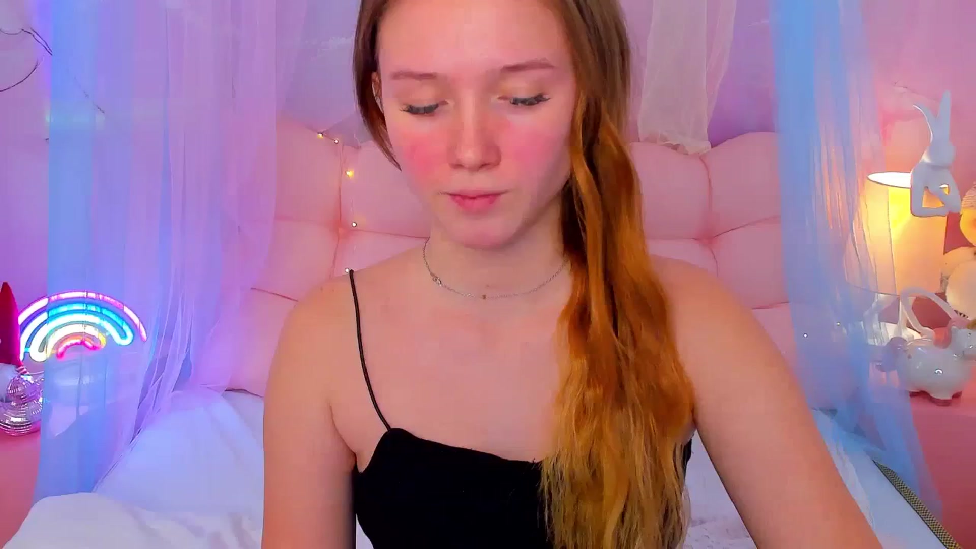 Gallery image thumbnail from Beatrizz's myfreecams stream on, 01/14/2026, 10:01 image 9 of 20