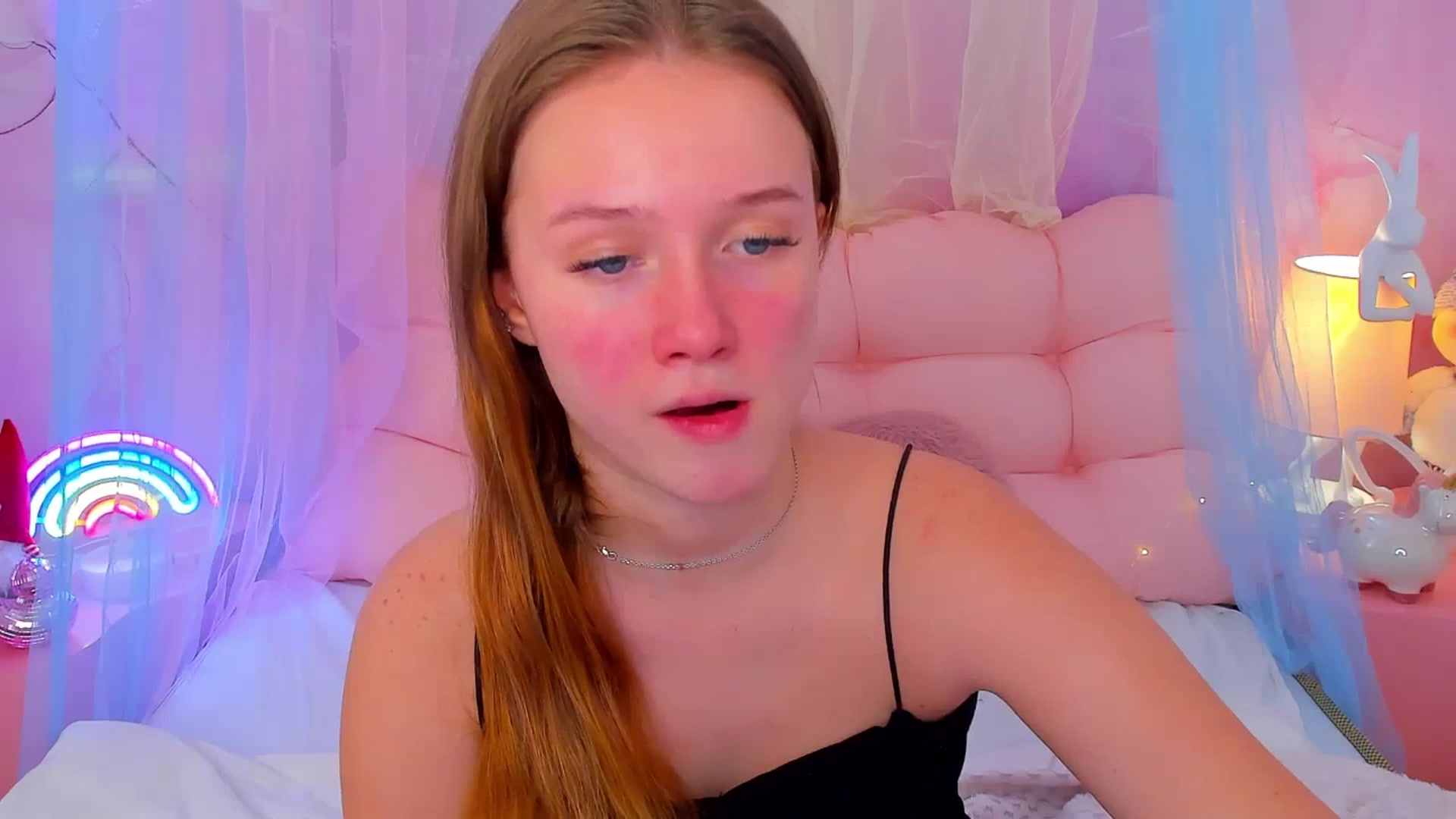Gallery image thumbnail from Beatrizz's myfreecams stream on, 01/14/2026, 11:05 image 16 of 20