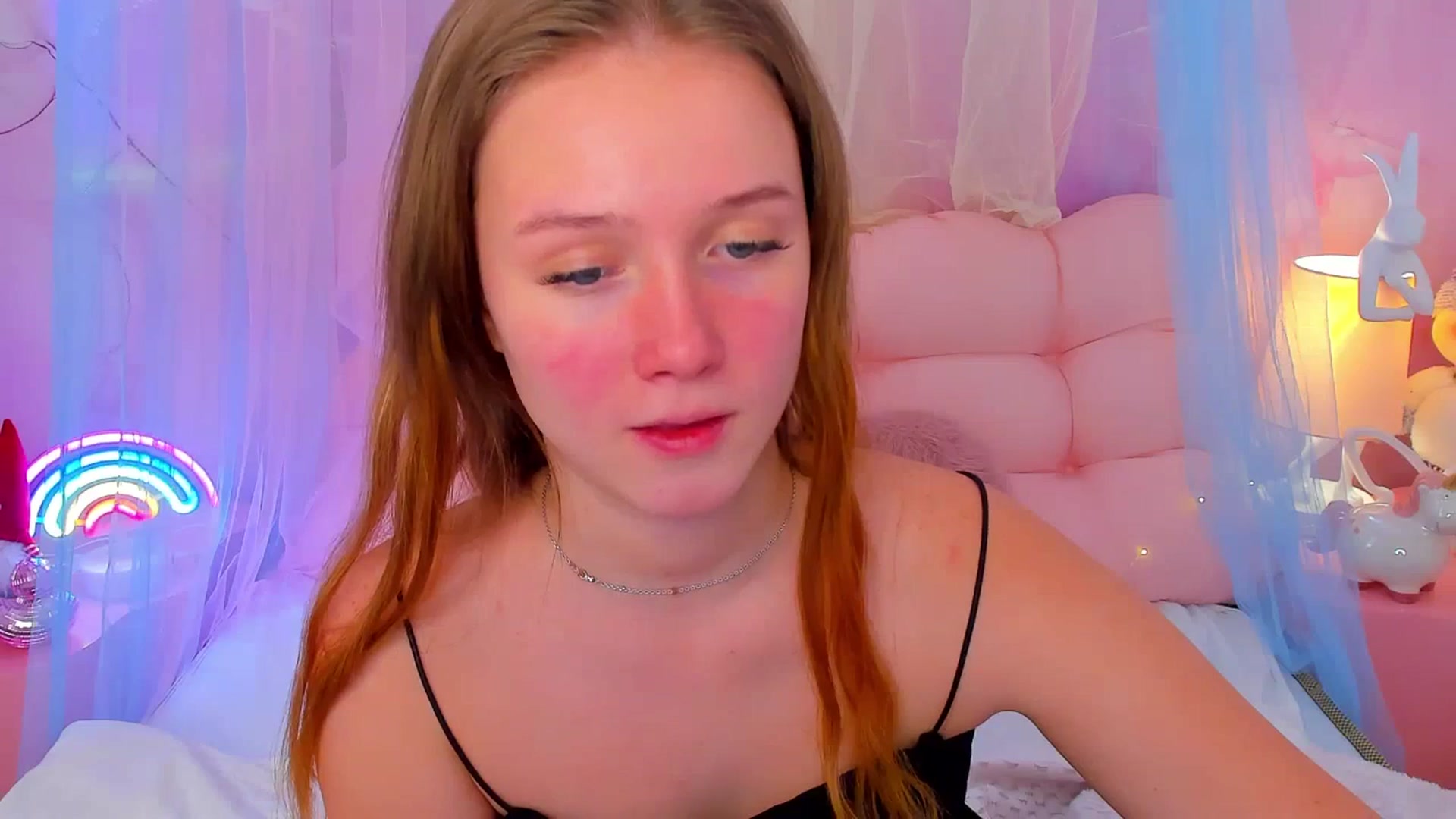 Gallery image thumbnail from Beatrizz's myfreecams stream on, 01/14/2026, 11:05 image 10 of 20