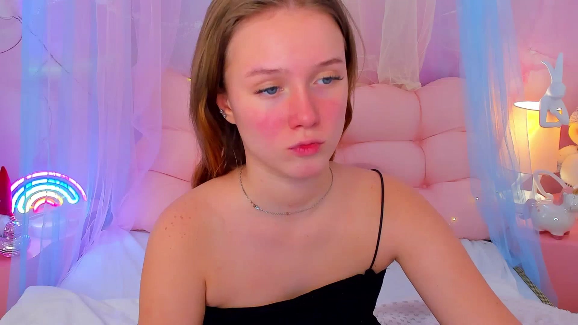 Gallery image thumbnail from Beatrizz's myfreecams stream on, 01/14/2026, 11:05 image 17 of 20
