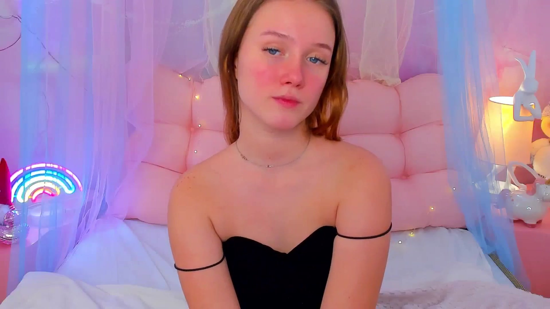 Gallery image thumbnail from Beatrizz's myfreecams stream on, 01/14/2026, 11:05 image 18 of 20