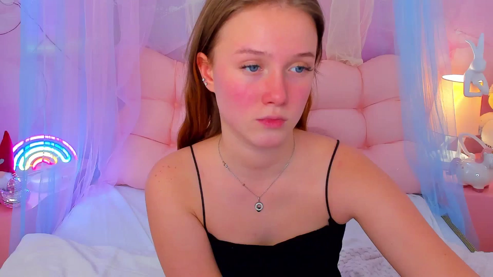 Gallery image thumbnail from Beatrizz's myfreecams stream on, 01/14/2026, 11:52 image 17 of 20