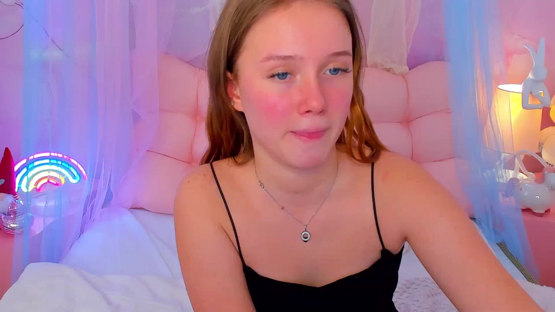 Gallery image thumbnail from Beatrizz's myfreecams stream on, 01/14/2026, 11:52 image 11 of 20
