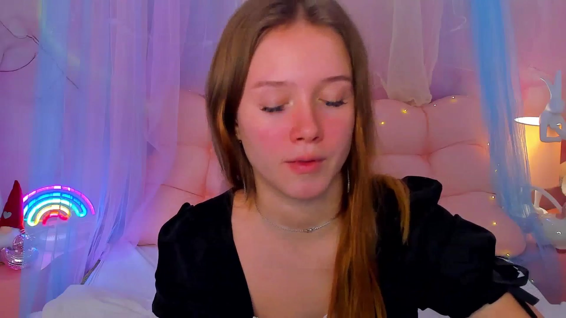 Gallery image thumbnail from Beatrizz's myfreecams stream on, 01/15/2026, 07:52 image 10 of 20