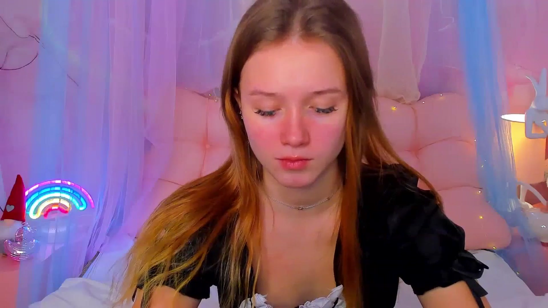 Gallery image thumbnail from Beatrizz's myfreecams stream on, 01/15/2026, 07:52 image 4 of 20