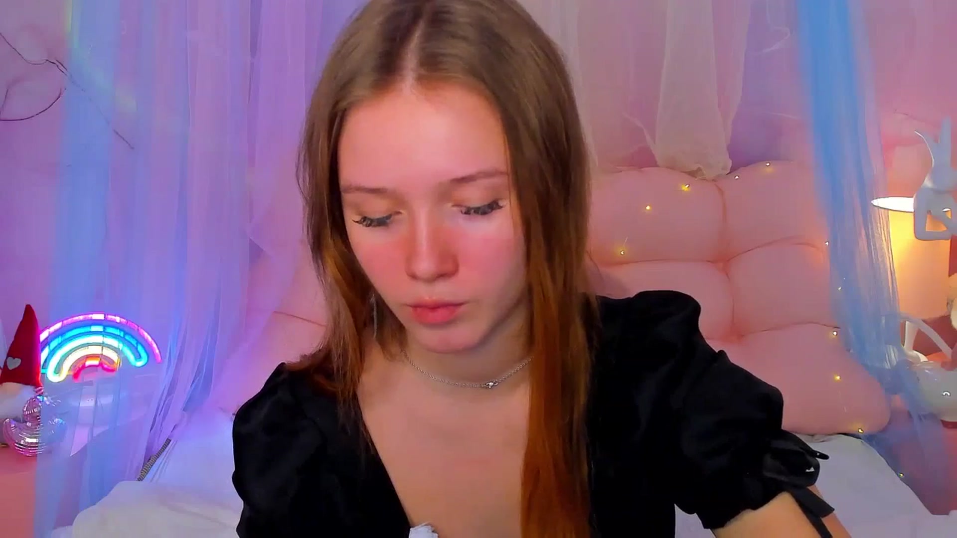 Gallery image thumbnail from Beatrizz's myfreecams stream on, 01/15/2026, 07:52 image 12 of 20