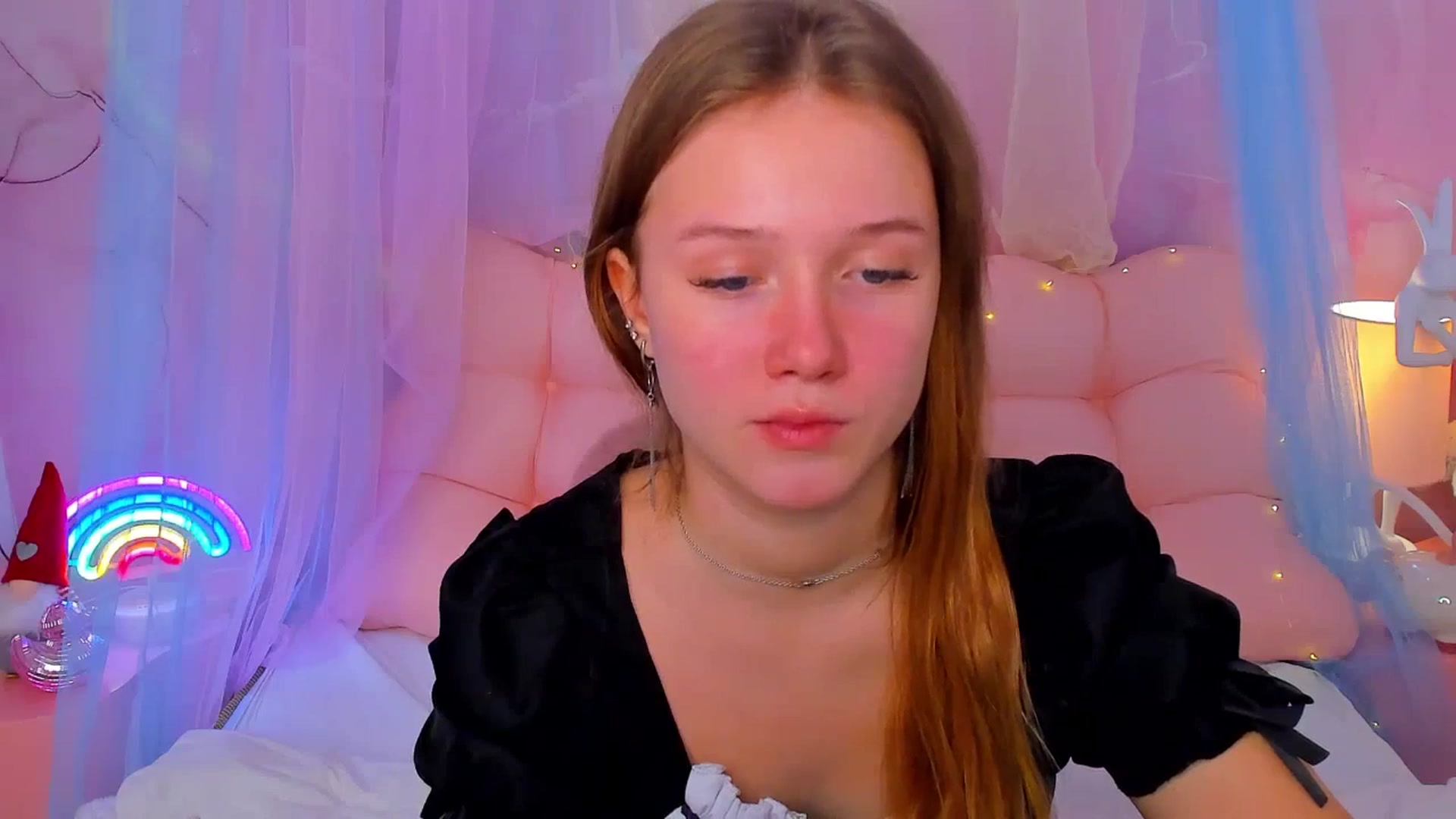 Gallery image thumbnail from Beatrizz's myfreecams stream on, 01/15/2026, 07:52 image 9 of 20