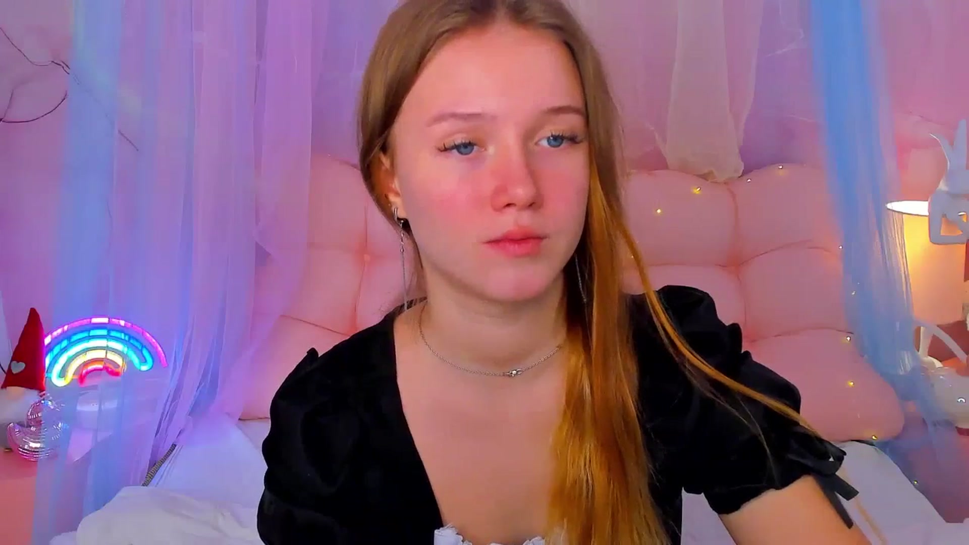 Gallery image thumbnail from Beatrizz's myfreecams stream on, 01/15/2026, 07:52 image 8 of 20
