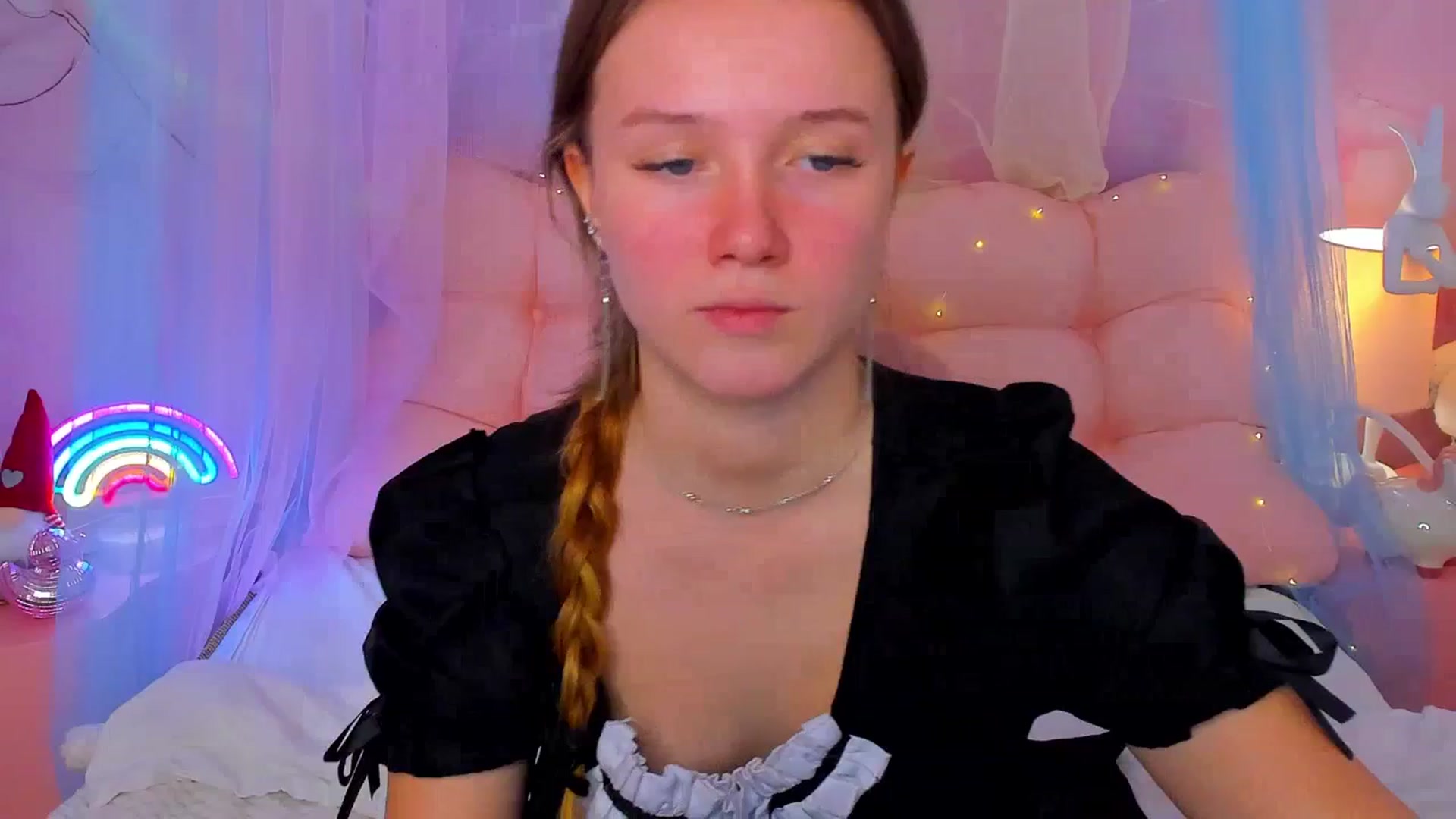 Gallery image thumbnail from Beatrizz's myfreecams stream on, 01/15/2026, 08:14 image 11 of 20