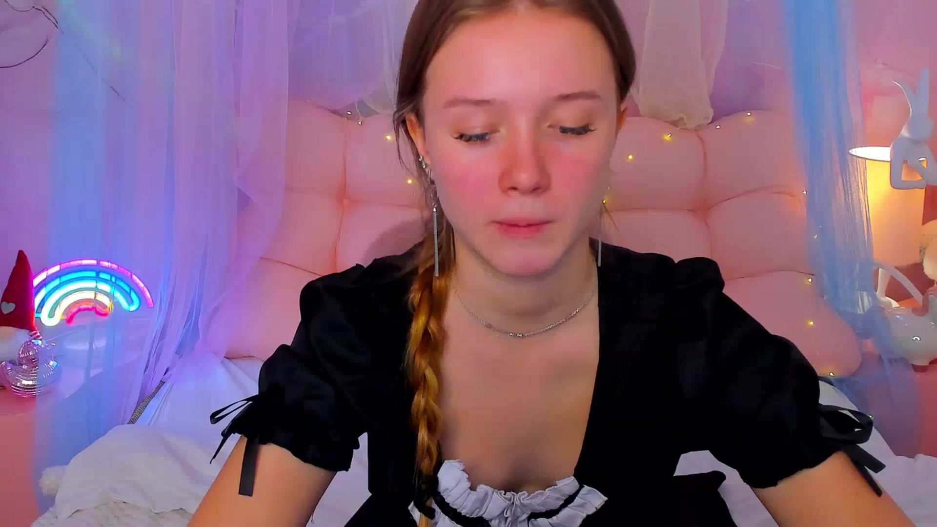 Gallery image thumbnail from Beatrizz's myfreecams stream on, 01/15/2026, 08:14 image 12 of 20