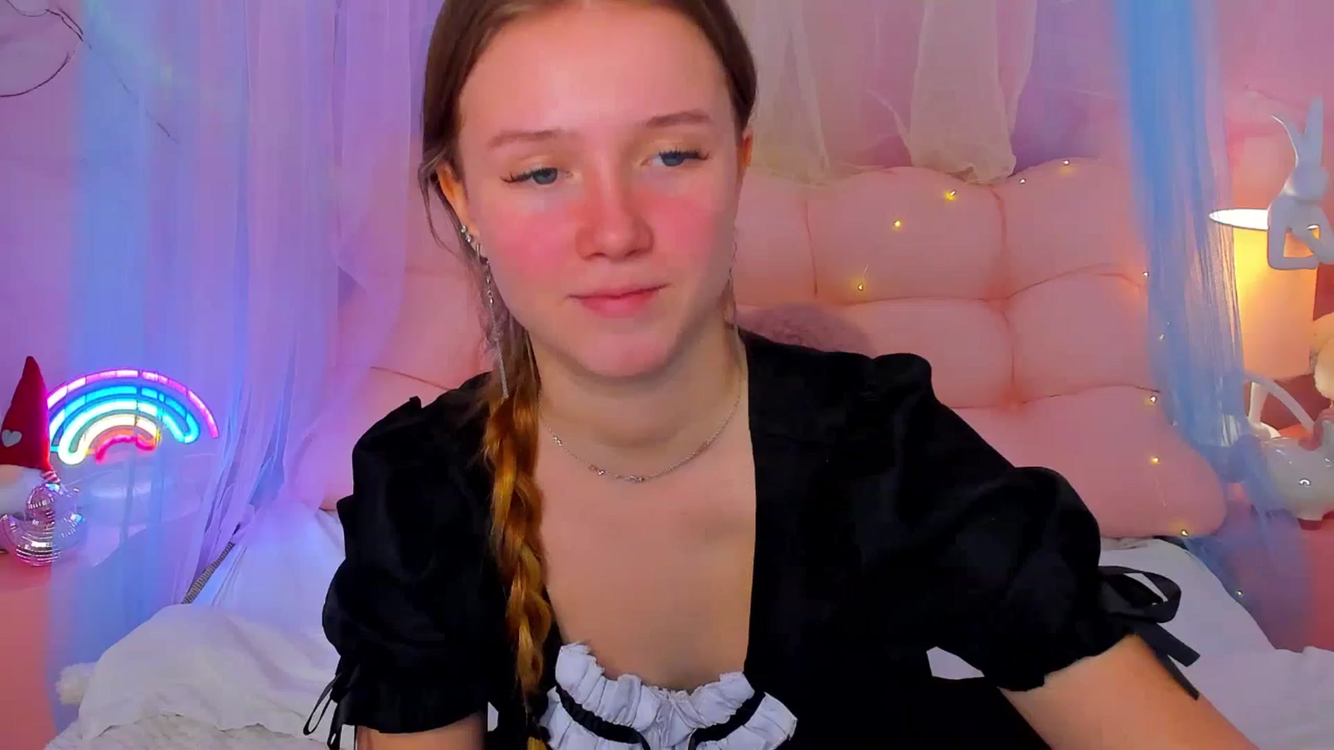 Gallery image thumbnail from Beatrizz's myfreecams stream on, 01/15/2026, 08:14 image 6 of 20