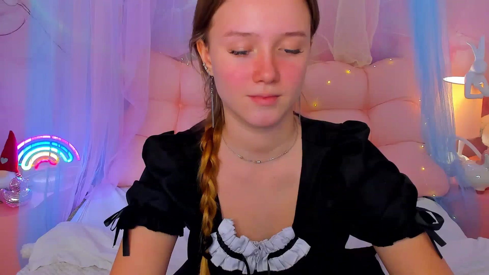 Gallery image thumbnail from Beatrizz's myfreecams stream on, 01/15/2026, 08:14 image 9 of 20