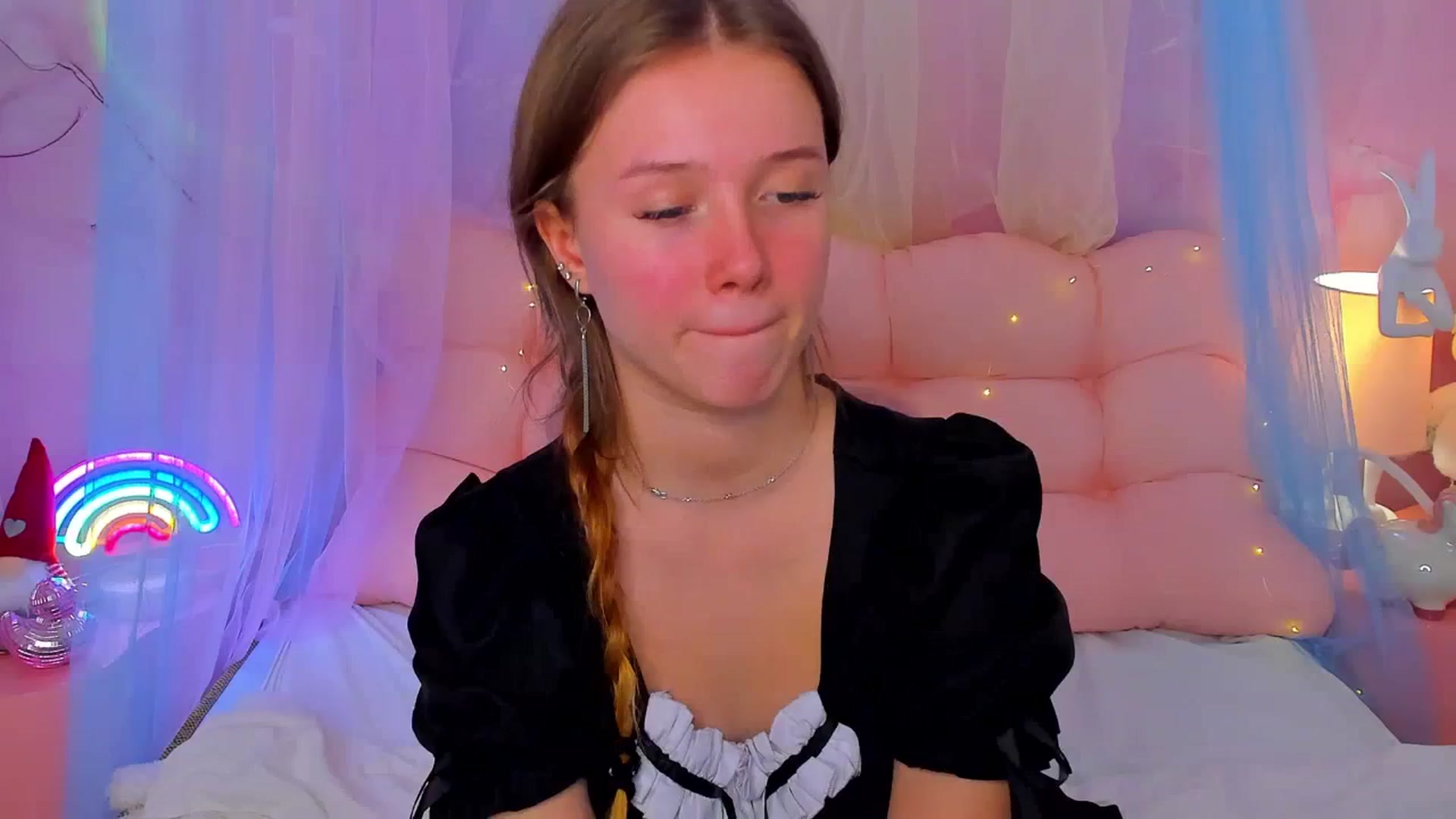 Gallery image thumbnail from Beatrizz's myfreecams stream on, 01/15/2026, 09:26 image 7 of 20