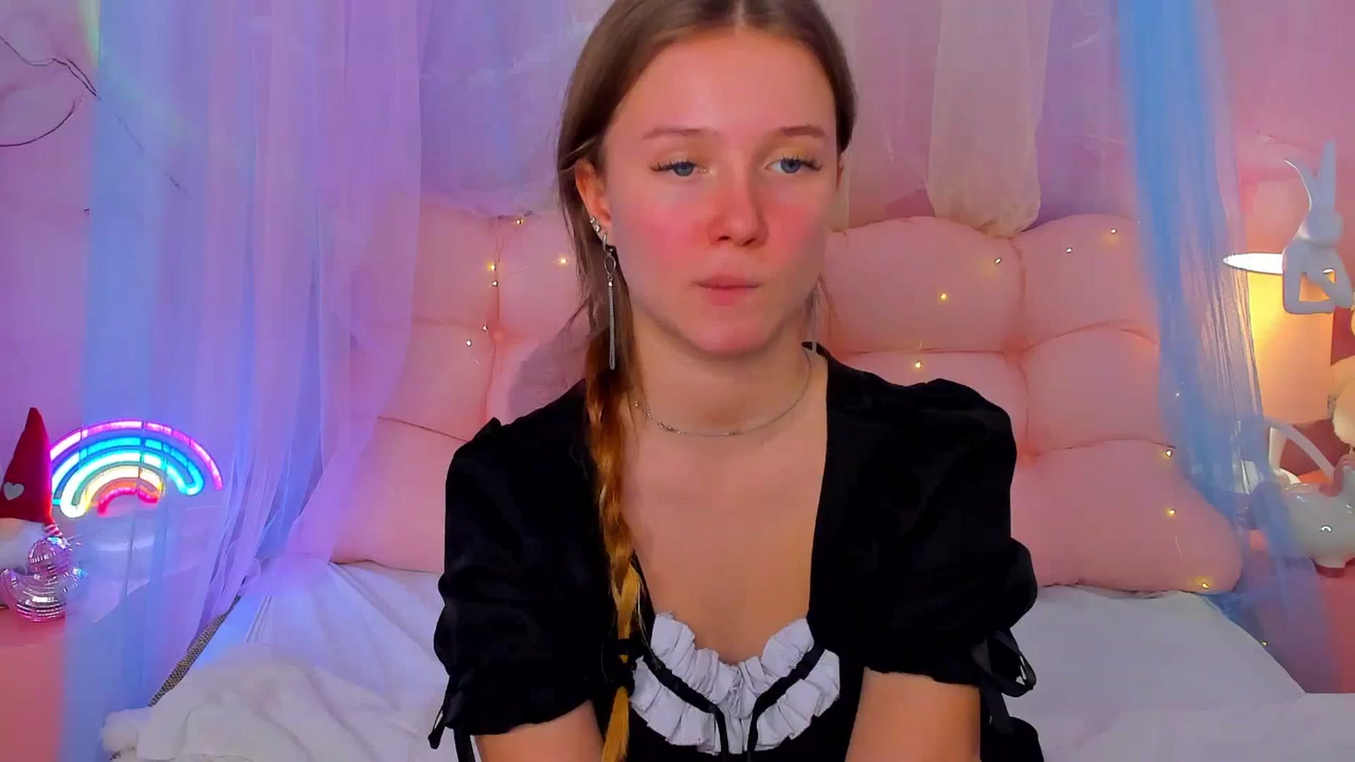Gallery image thumbnail from Beatrizz's myfreecams stream on, 01/15/2026, 09:26 image 4 of 20
