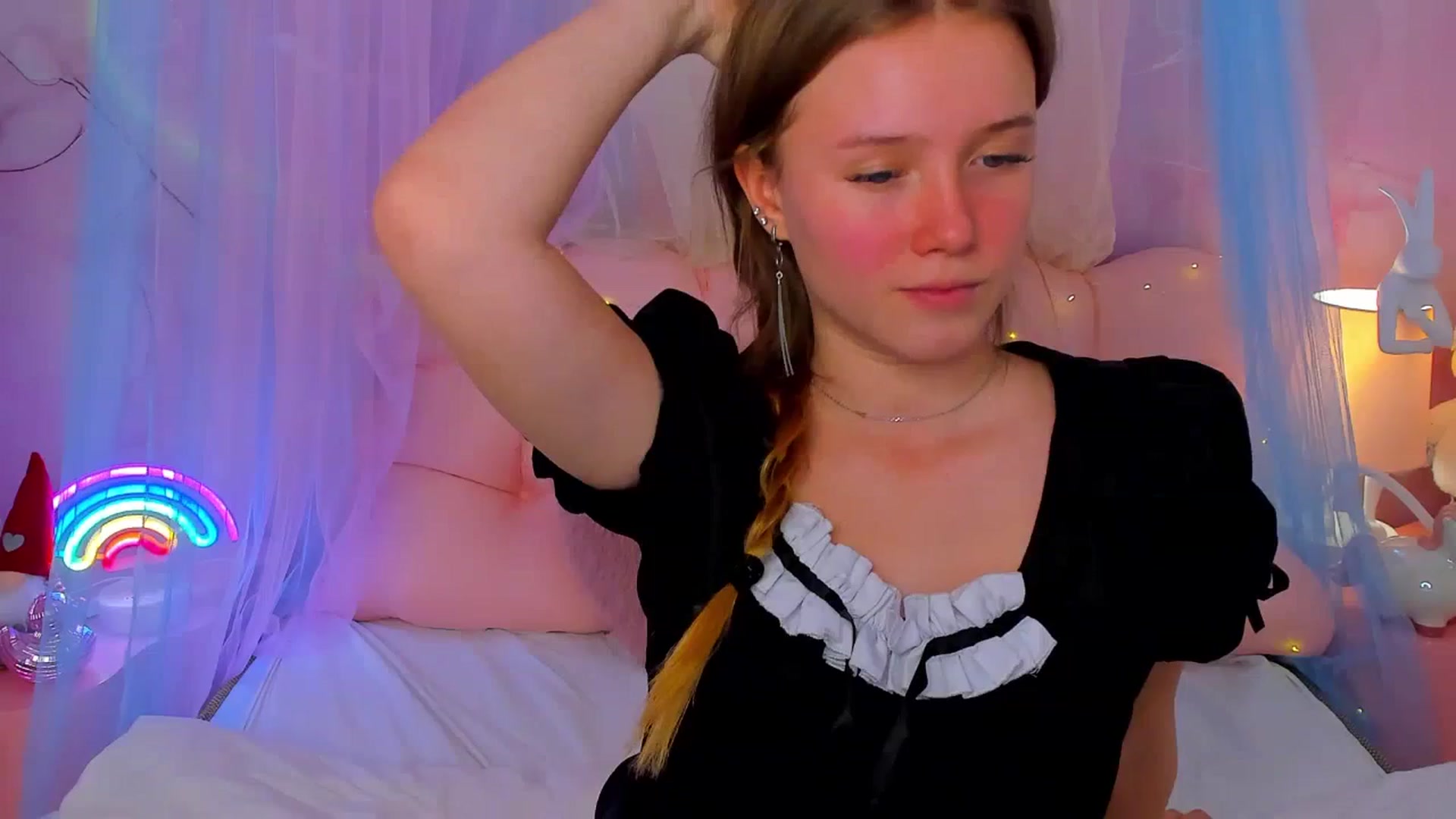 Gallery image thumbnail from Beatrizz's myfreecams stream on, 01/15/2026, 10:01 image 20 of 20