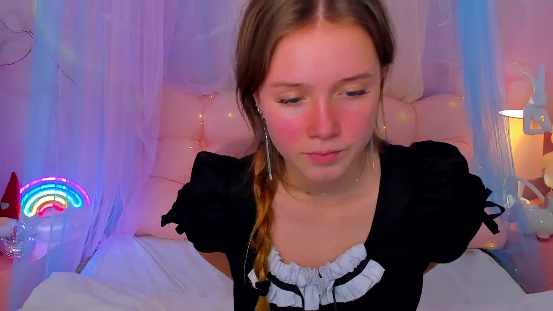 Gallery image thumbnail from Beatrizz's myfreecams stream on, 01/15/2026, 10:01 image 11 of 20