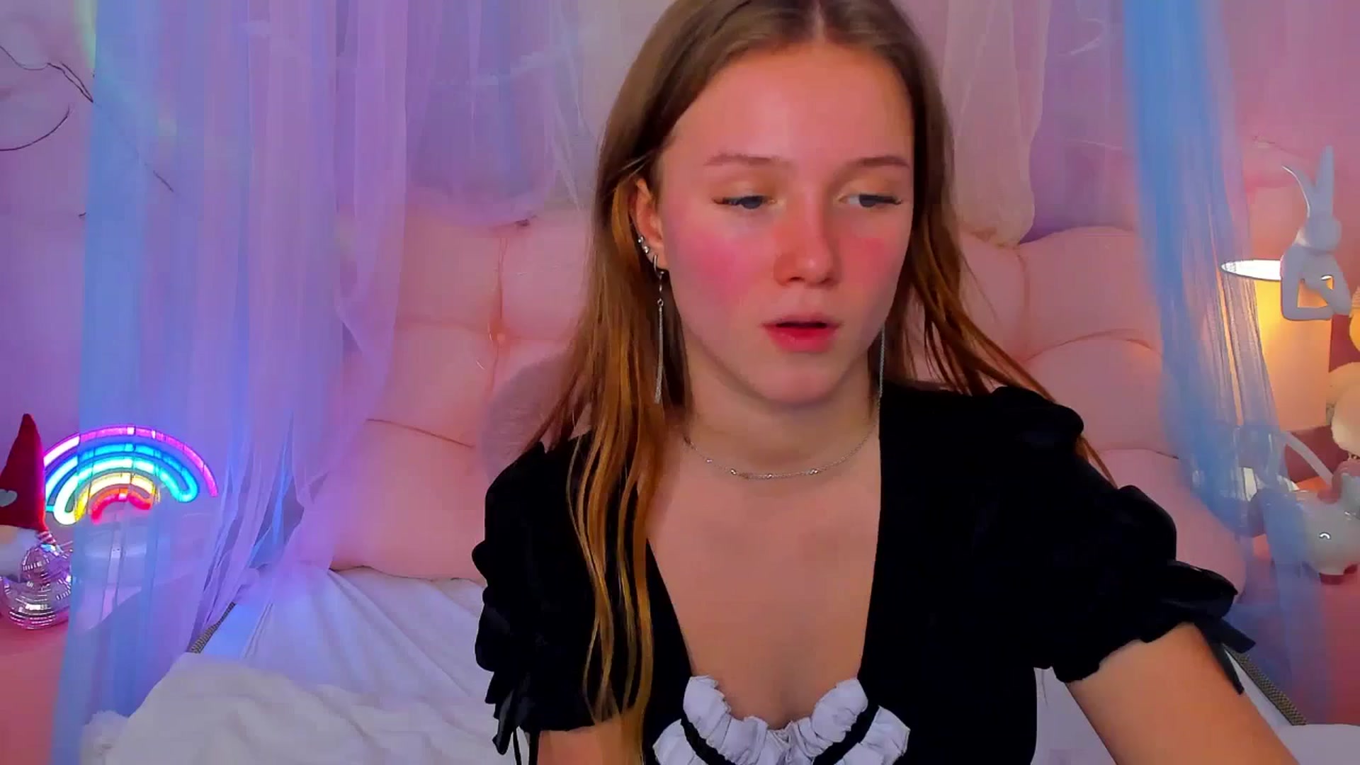 Gallery image thumbnail from Beatrizz's myfreecams stream on, 01/15/2026, 11:47 image 3 of 20