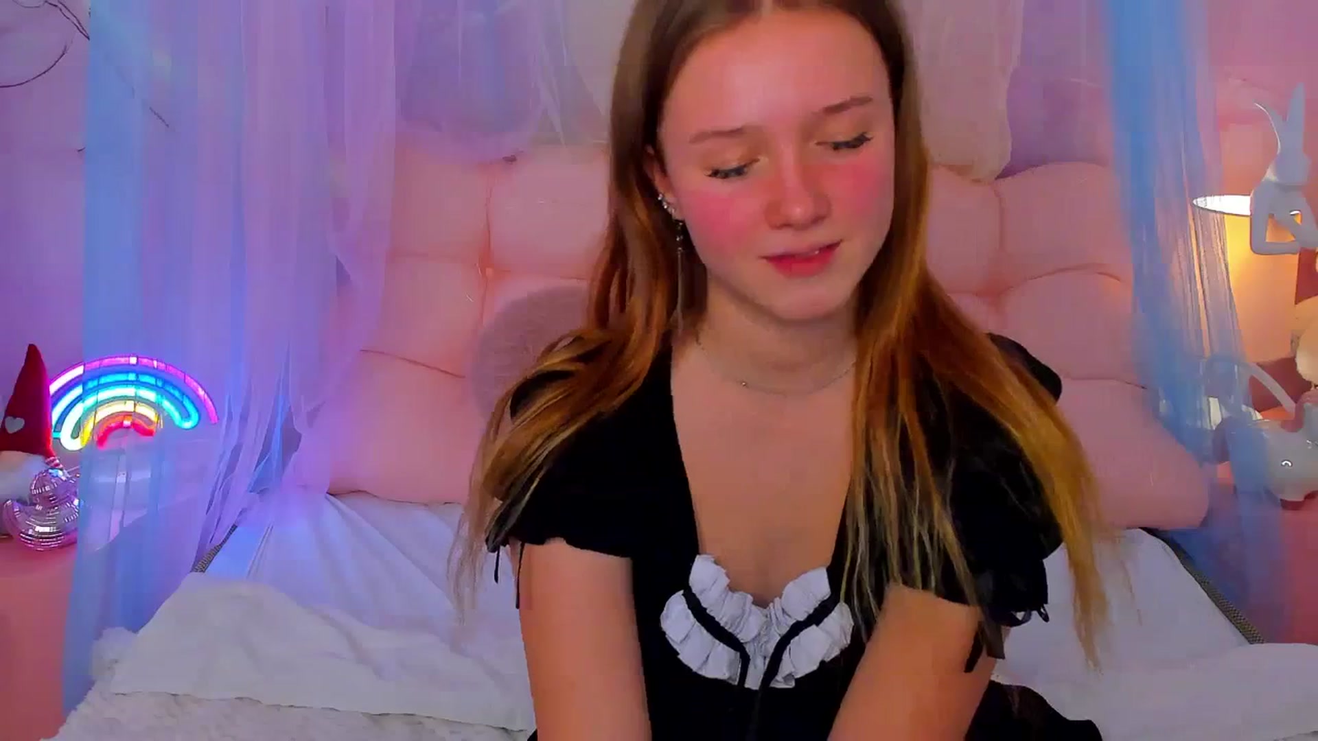 Gallery image thumbnail from Beatrizz's myfreecams stream on, 01/15/2026, 11:47 image 10 of 20
