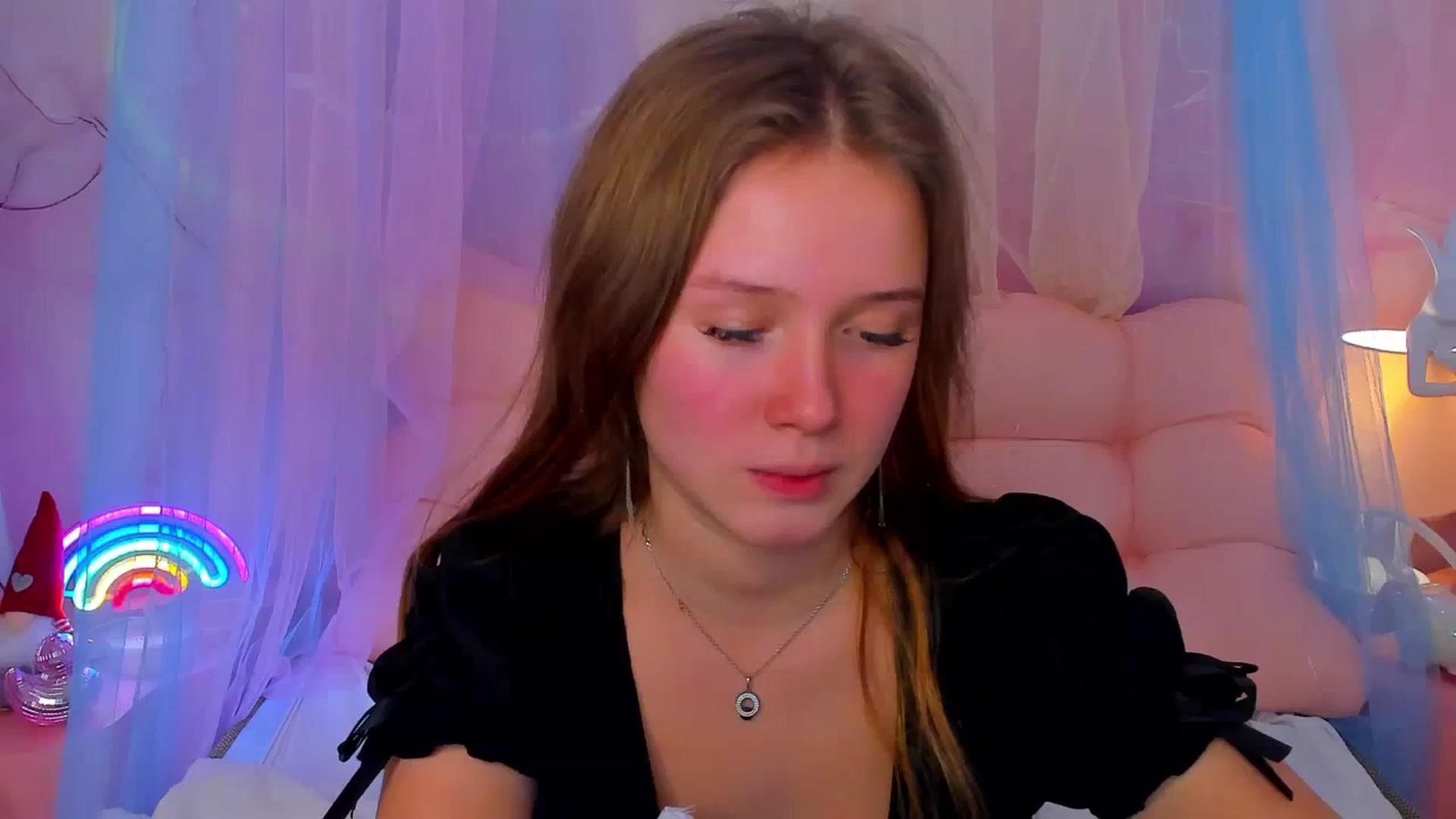 Gallery image thumbnail from Beatrizz's myfreecams stream on, 01/15/2026, 12:29 image 7 of 20