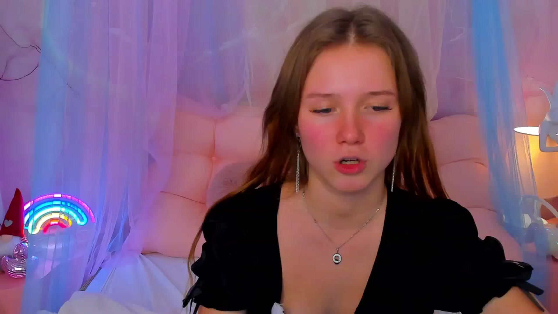 Gallery image thumbnail from Beatrizz's myfreecams stream on, 01/15/2026, 12:29 image 10 of 20