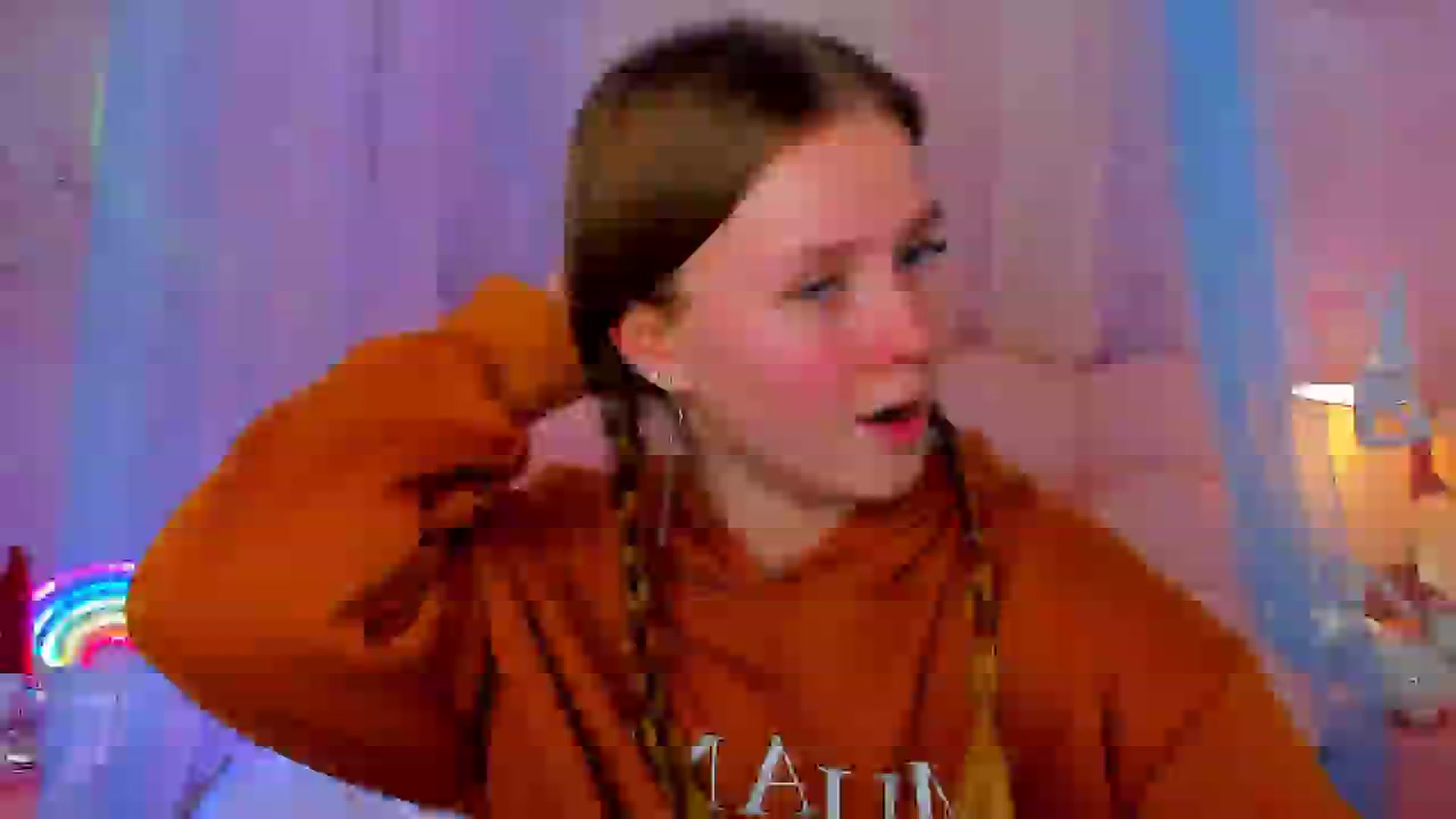 Gallery image thumbnail from Beatrizz's myfreecams stream on, 01/15/2026, 12:57 image 12 of 20