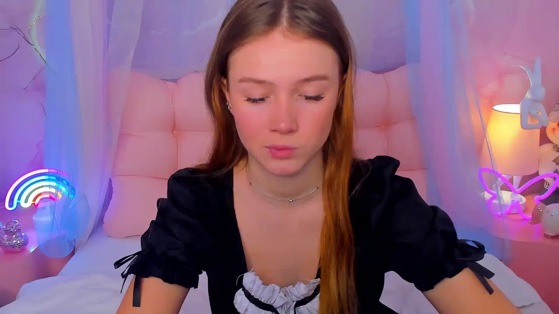 Gallery image thumbnail from Beatrizz's myfreecams stream on, 01/23/2026, 07:39 image 10 of 20
