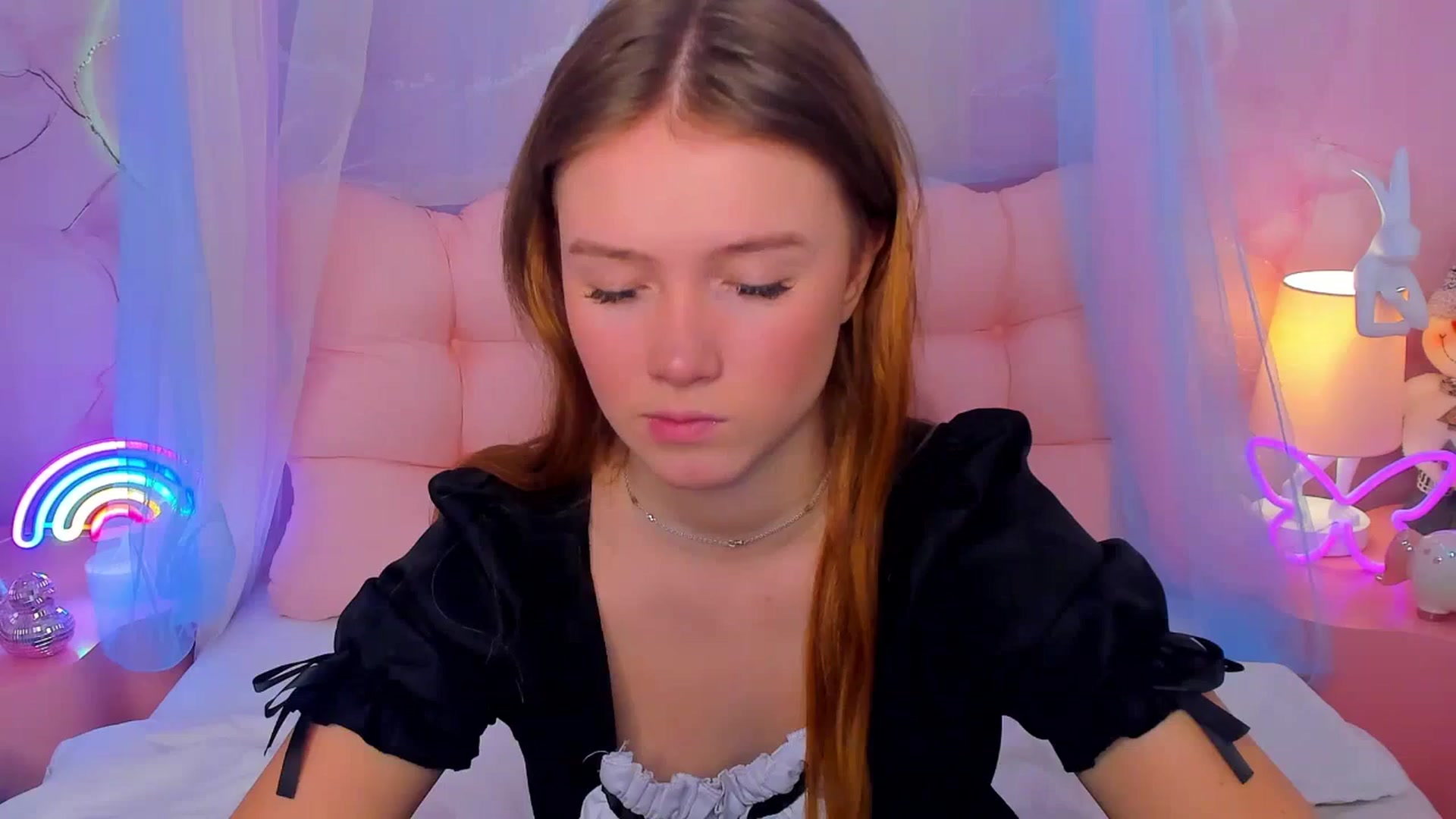 Gallery image thumbnail from Beatrizz's myfreecams stream on, 01/23/2026, 07:39 image 17 of 20