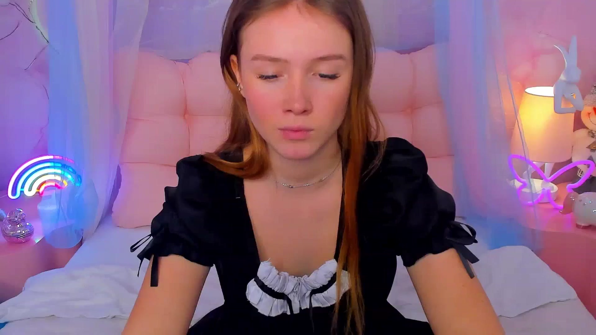 Gallery image thumbnail from Beatrizz's myfreecams stream on, 01/23/2026, 08:13 image 13 of 20