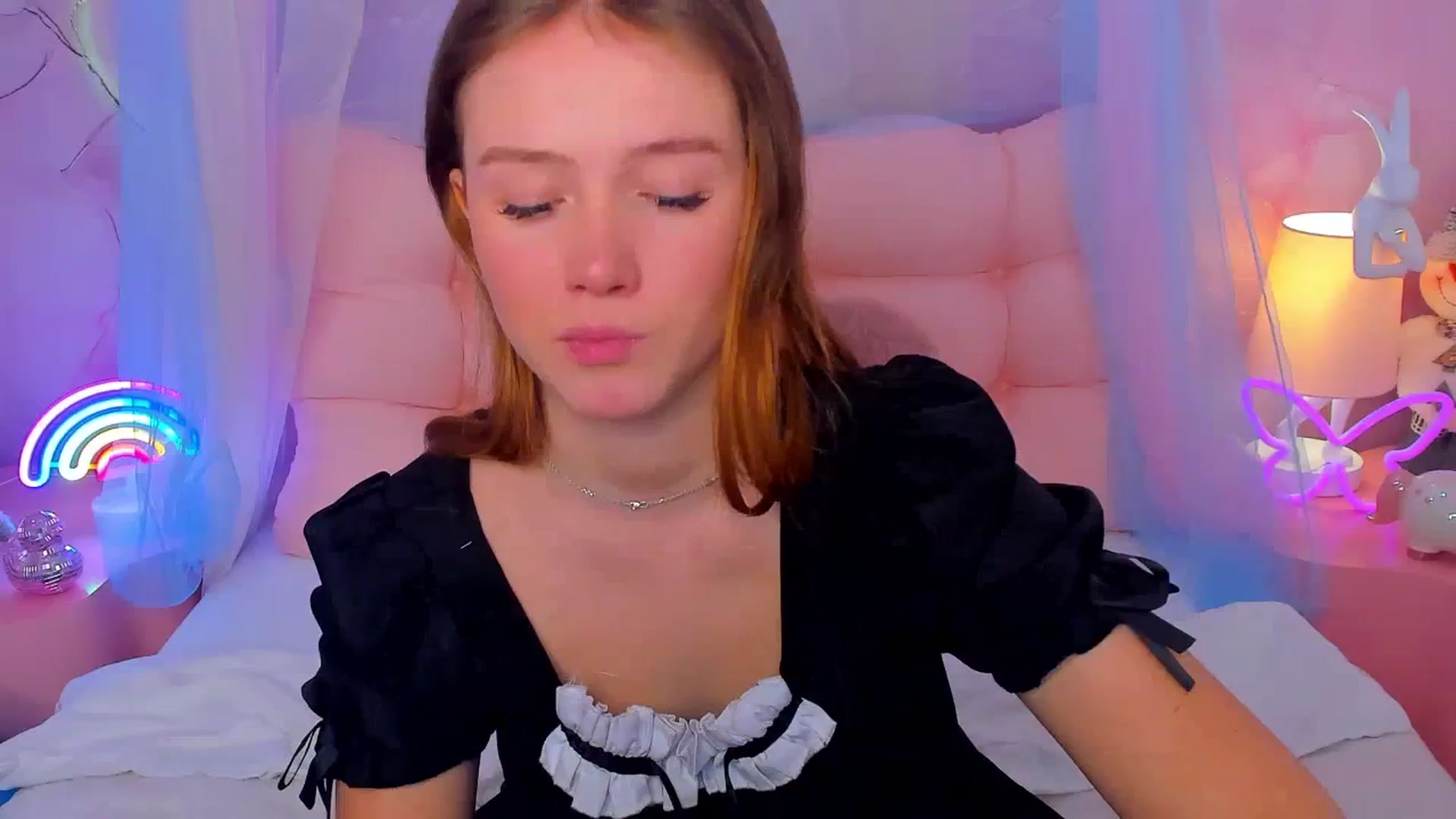 Gallery image thumbnail from Beatrizz's myfreecams stream on, 01/23/2026, 08:13 image 10 of 20