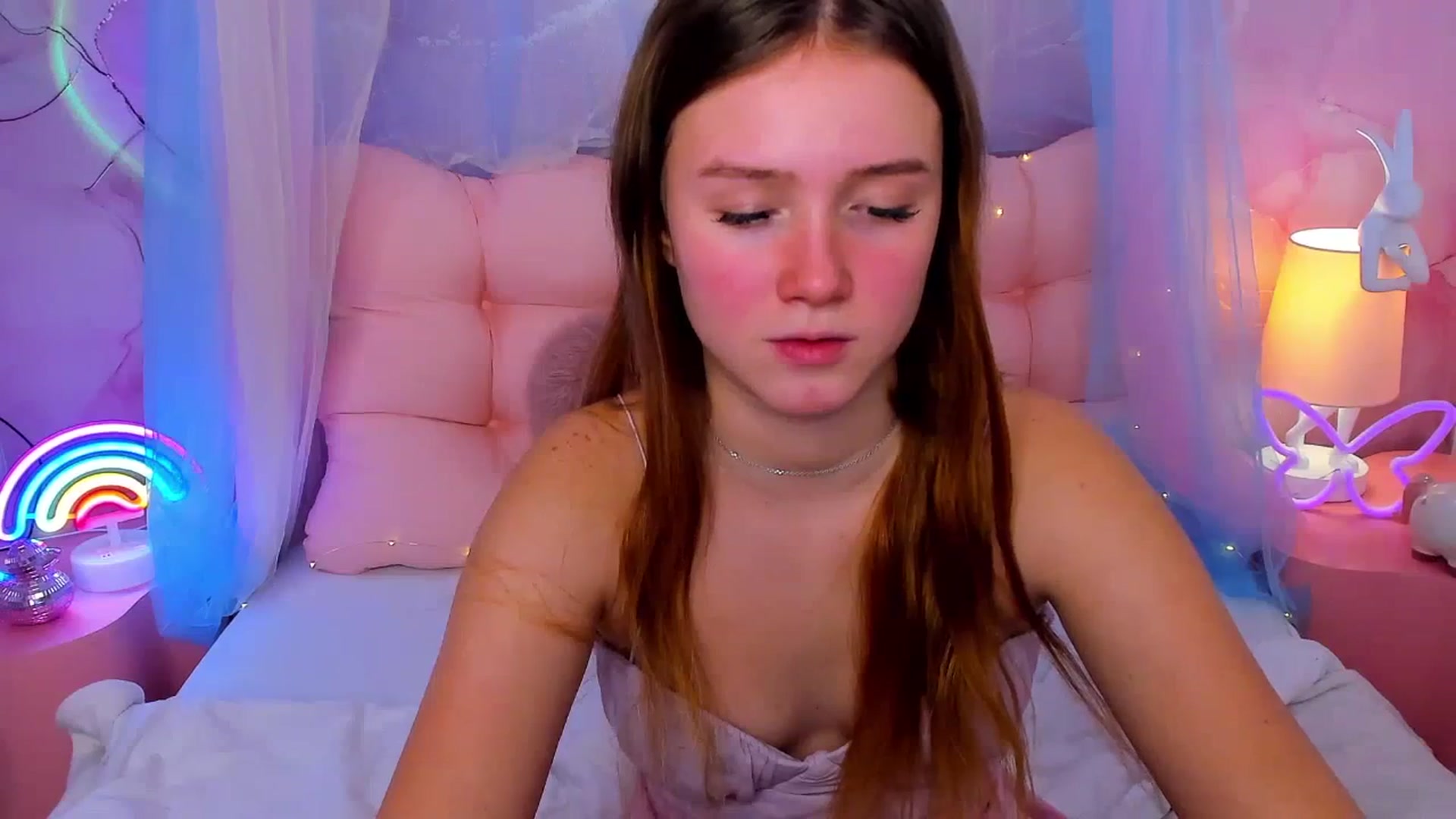 Gallery image thumbnail from Beatrizz's myfreecams stream on, 01/26/2026, 10:30 image 7 of 20