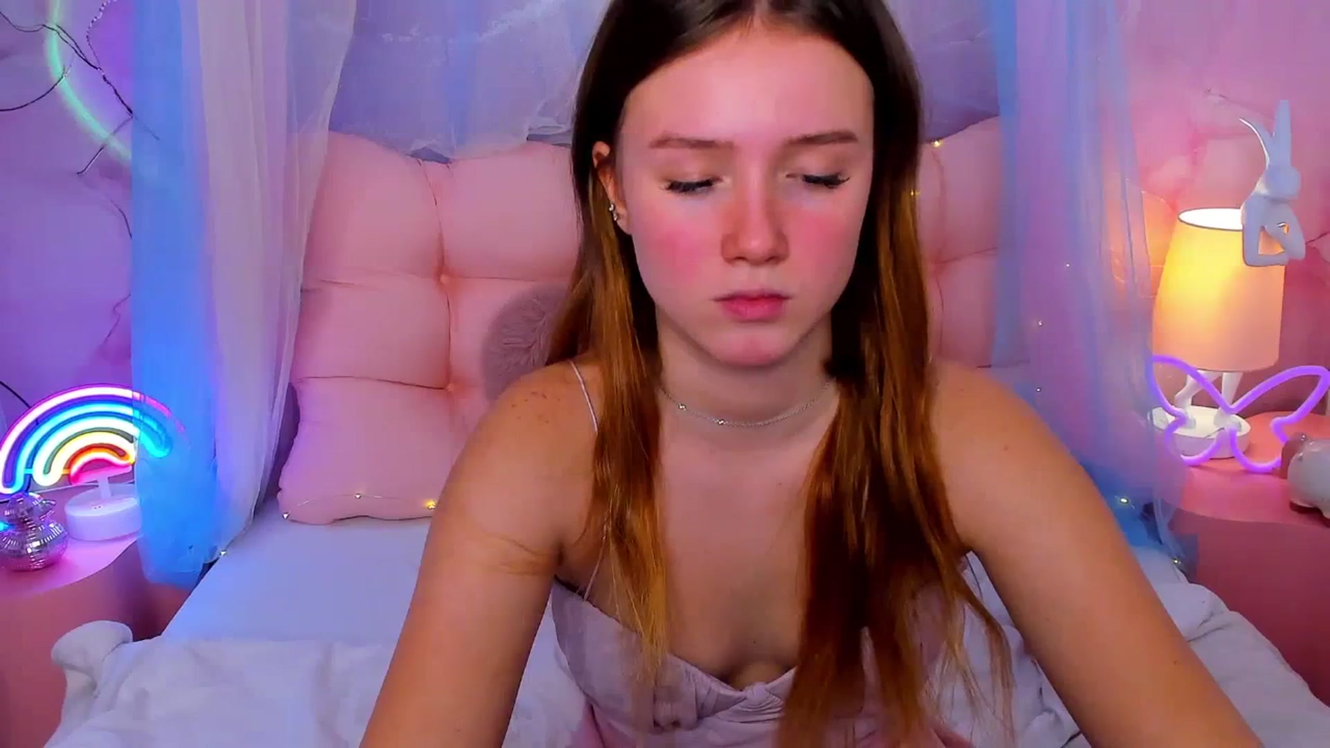Gallery image thumbnail from Beatrizz's myfreecams stream on, 01/26/2026, 10:30 image 6 of 20