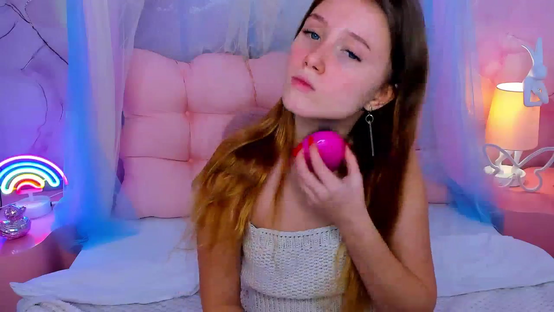 Gallery image thumbnail from Beatrizz's myfreecams stream on, 01/28/2026, 09:25 image 6 of 20