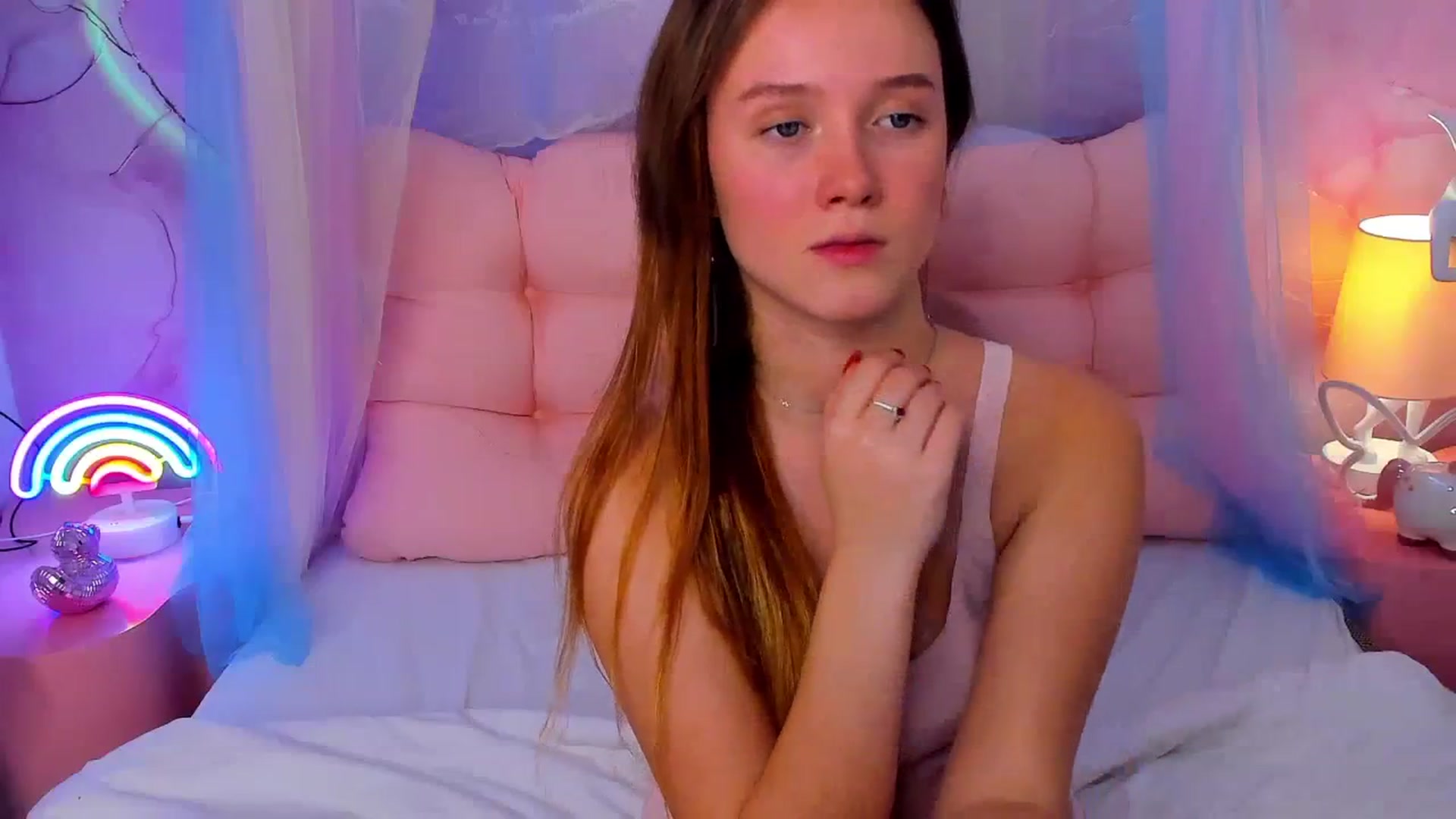 Gallery image thumbnail from Beatrizz's myfreecams stream on, 01/29/2026, 10:30 image 18 of 20